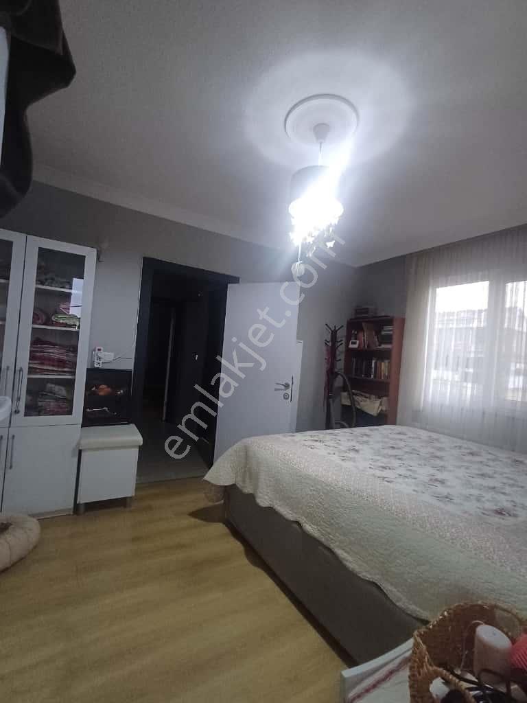 Valleyden Yeniciftlikte Bahçeli 4+1 Müstakil Yaşam Fırsatı - Görsel 5