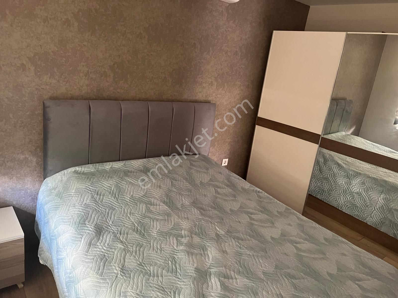 Konyaaltı Liman Mah.lüx Siteiçinde Full Eşyalı Bahçeli 1+1 - Görsel 14
