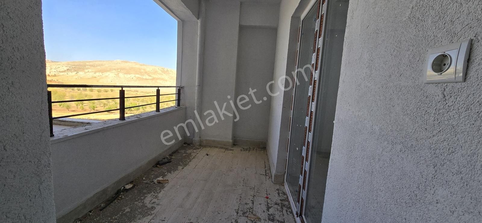 Çözüm'den Diyarbakır Yolu Üzeri Fırsat 2+1 Daire - Görsel 6