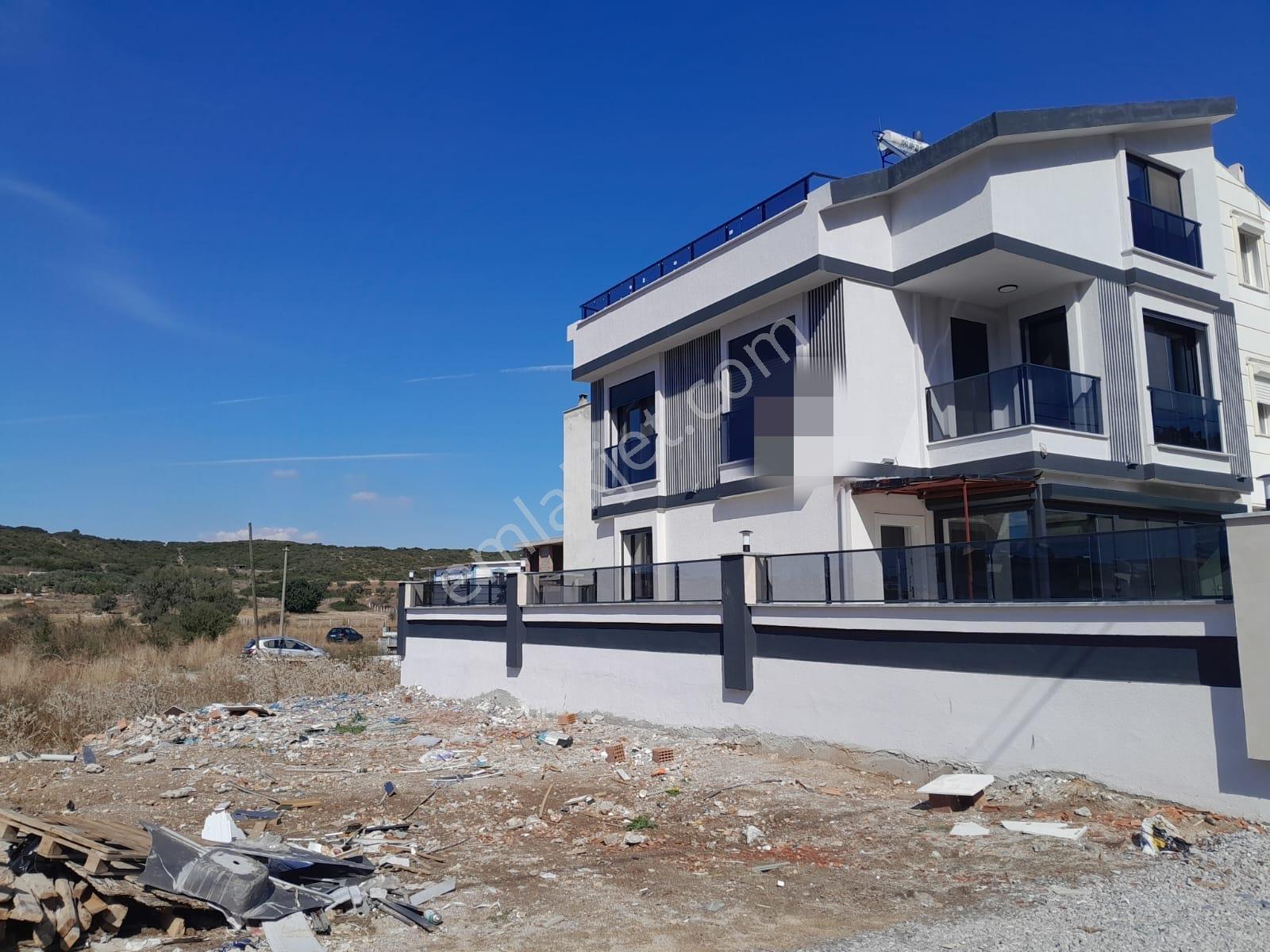 Didimde Denize Yakın 4+1 Sıfır Villa - Görsel 3