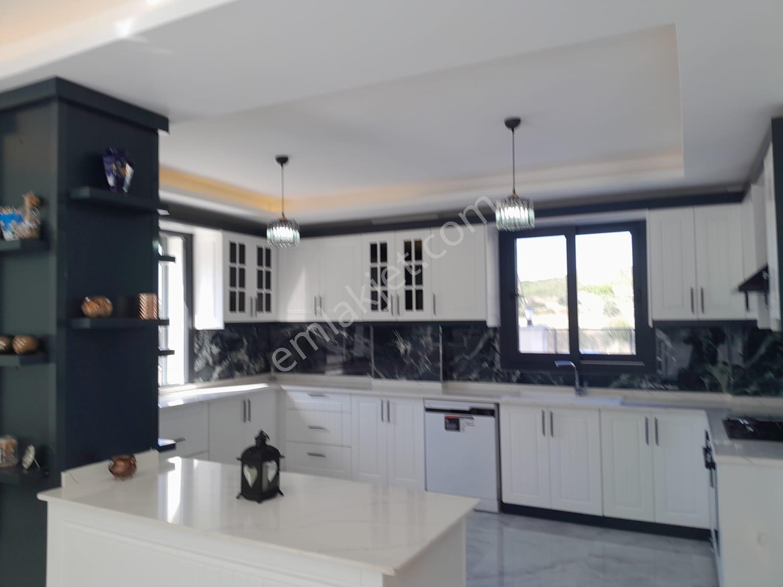 Didimde Denize Yakın 4+1 Sıfır Villa - Görsel 7