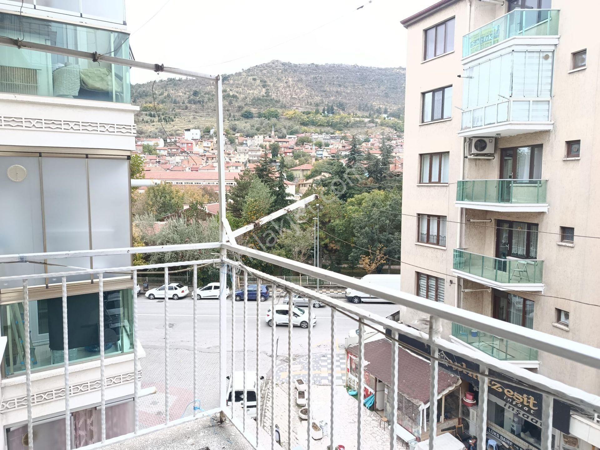 Afyon Tezcan Emlaktan Marulcu Mahallesinde 2+1 Daire - Görsel 23