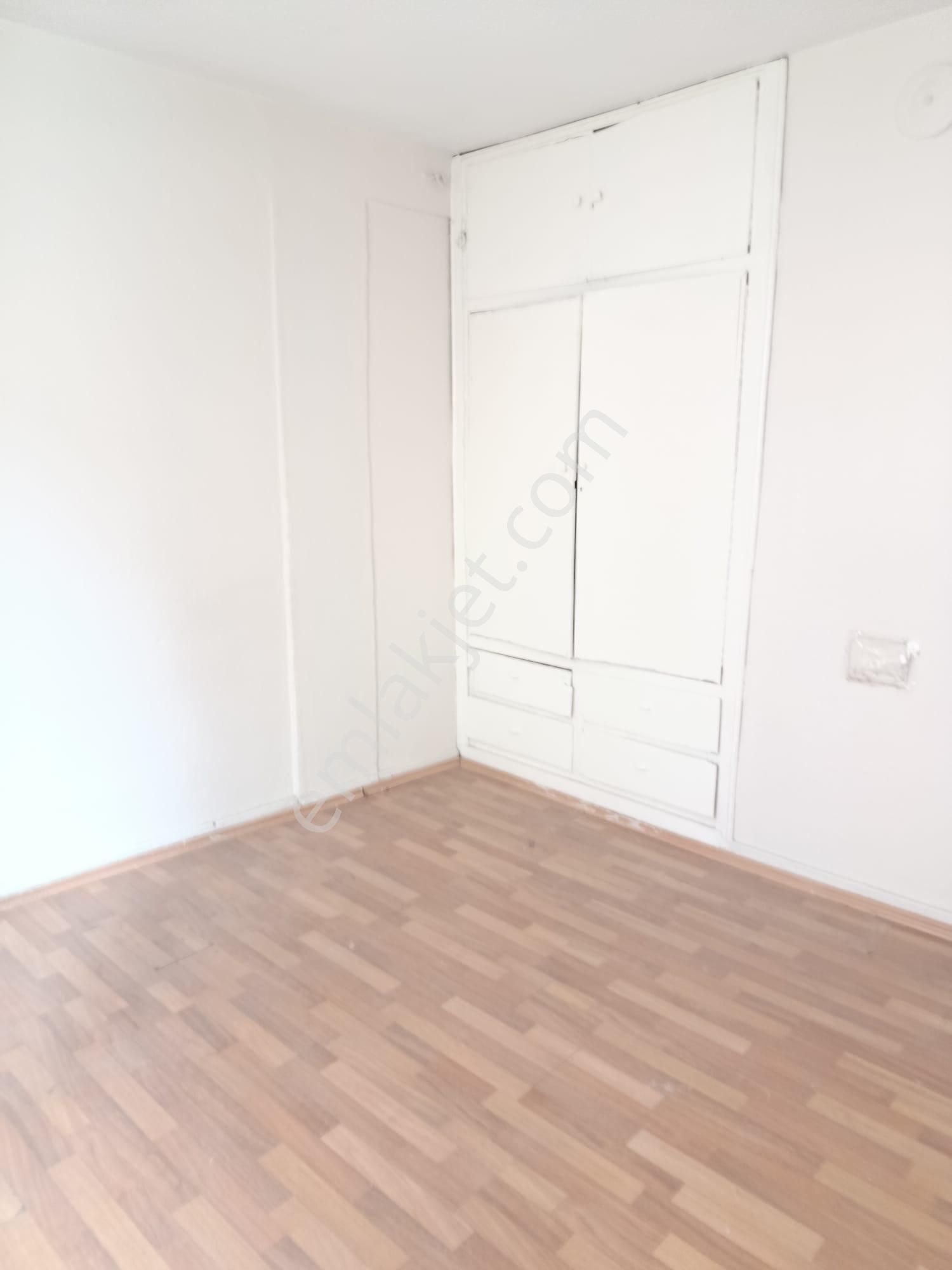 Afyon Tezcan Emlaktan Marulcu Mahallesinde 2+1 Daire - Görsel 3