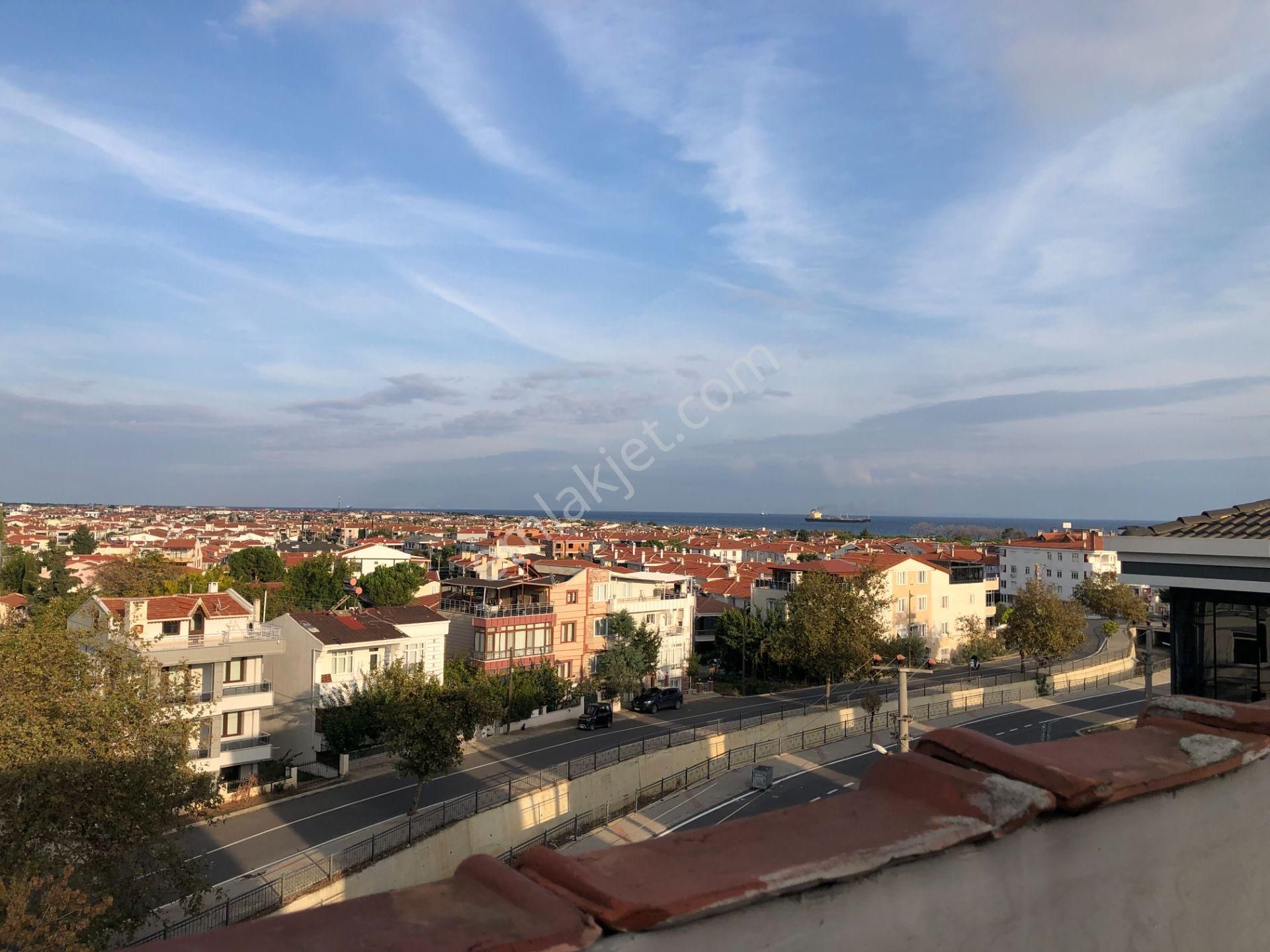 Şarköy De Işık Emlaktan Cumhuriyet Mah De 5+1 180 M2 Daire Üstü Dubleks