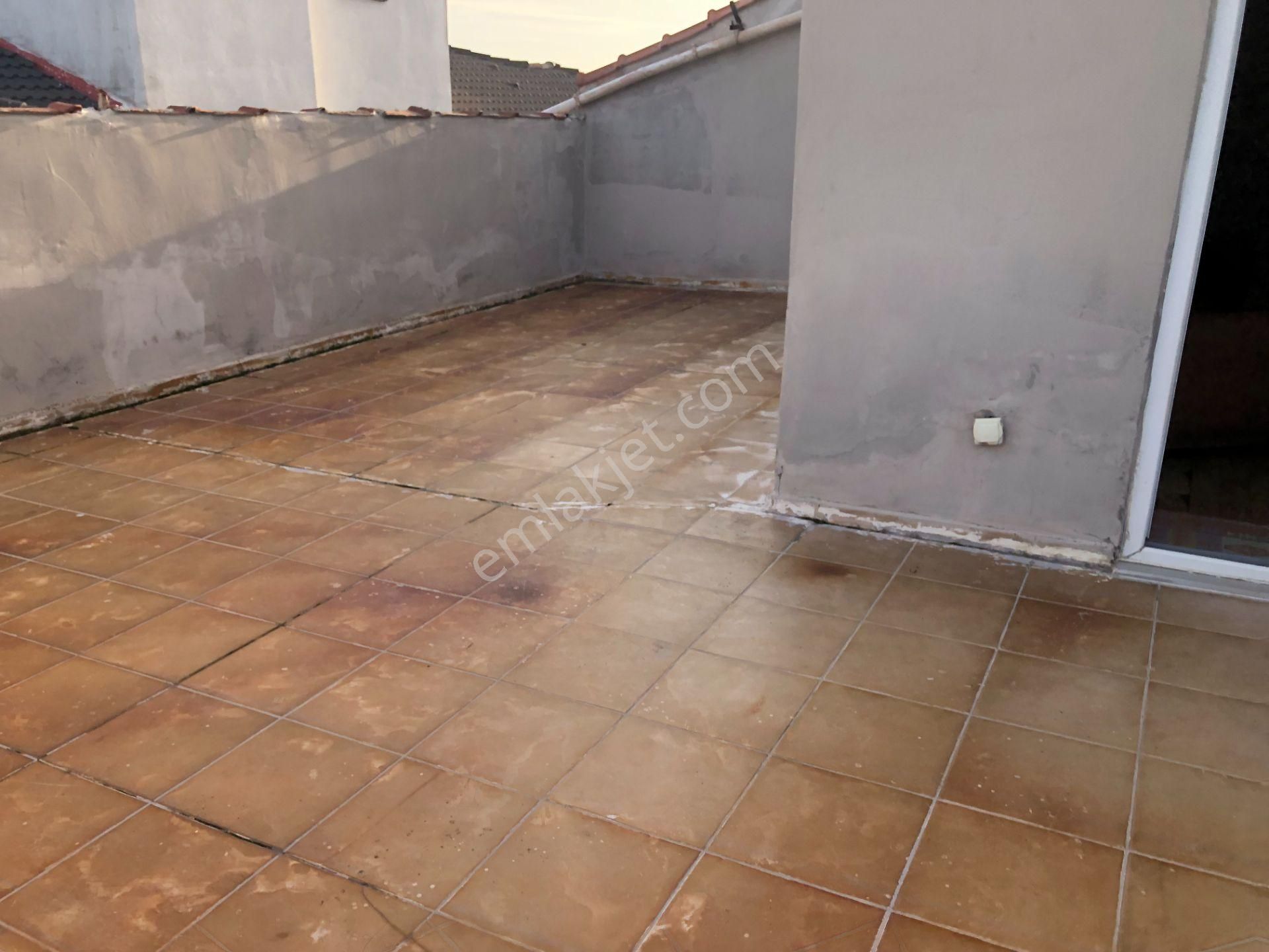 Şarköy De Işık Emlaktan Cumhuriyet Mah De 5+1 180 M2 Daire Üstü Dubleks - Görsel 24