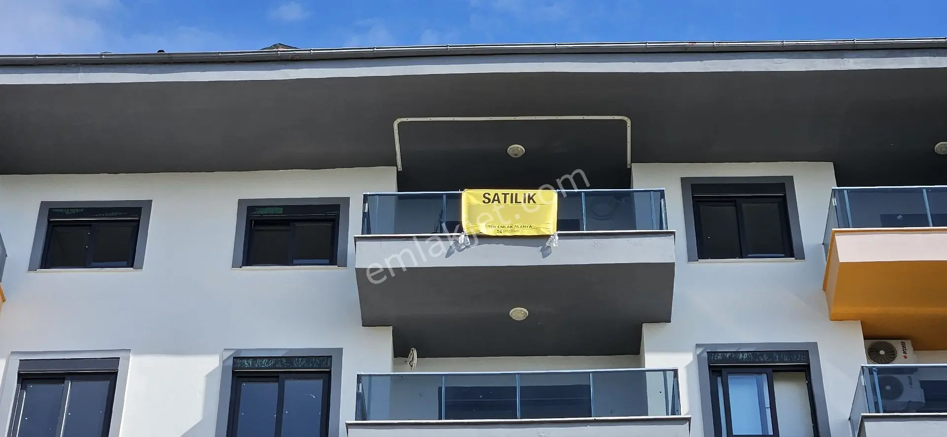 Full Deniz Manzaralı 2+1 Satılık Havuzulu - Görsel 3