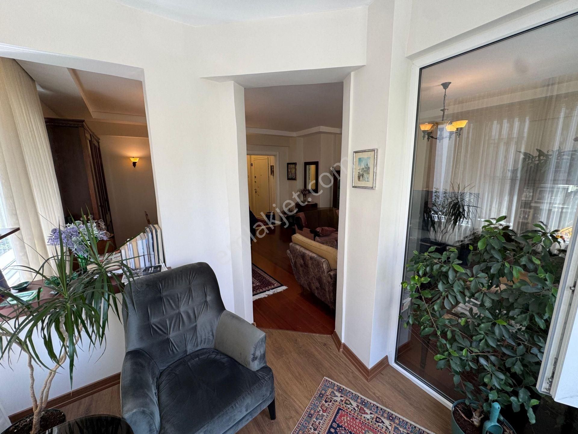 Selamiçeşme Özgürlük Parkına Yakın Konumda 3+1 Satılık - Görsel 5