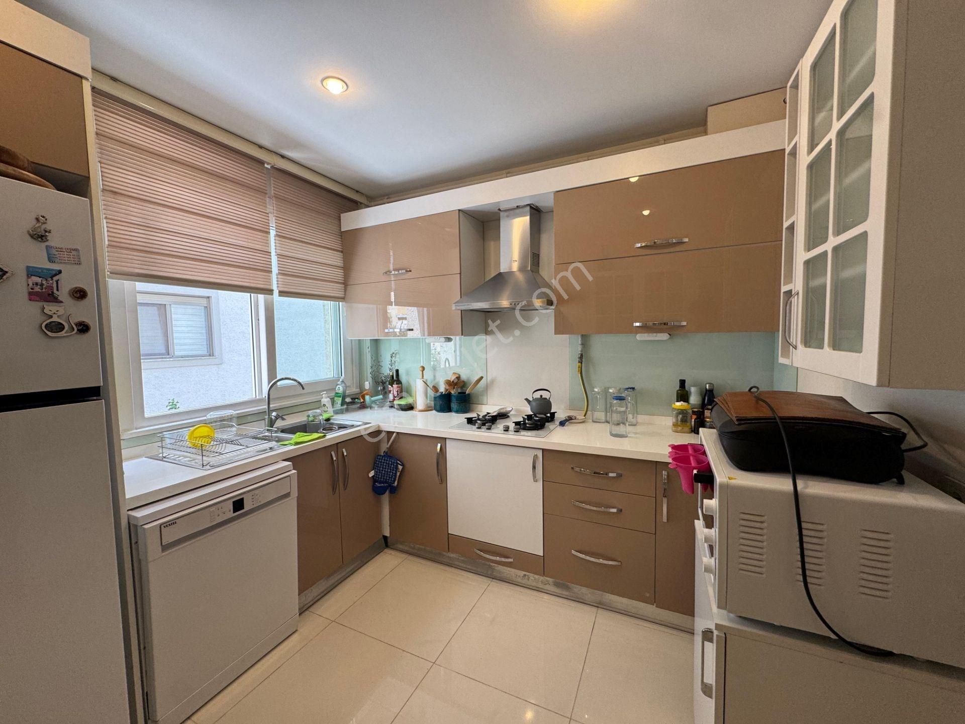 Selamiçeşme Özgürlük Parkına Yakın Konumda 3+1 Satılık - Görsel 30