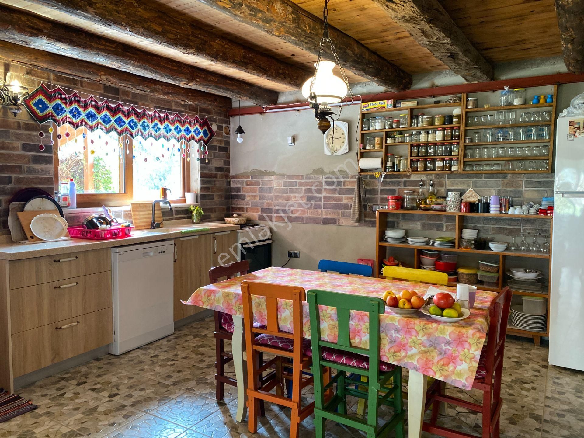 Kozak Yaylası’nda 2934 M² Satılık Taş Ev - Görsel 8