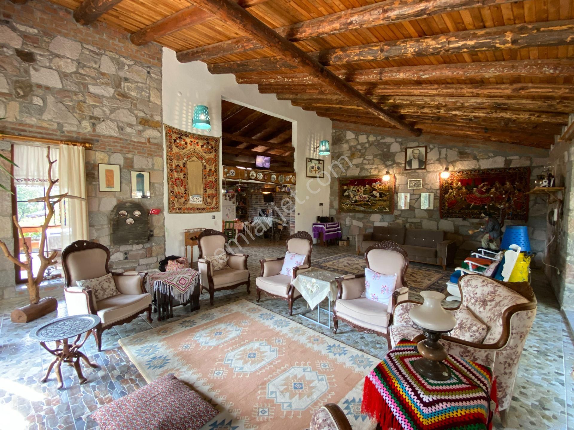 Kozak Yaylası’nda 2934 M² Satılık Taş Ev - Görsel 11