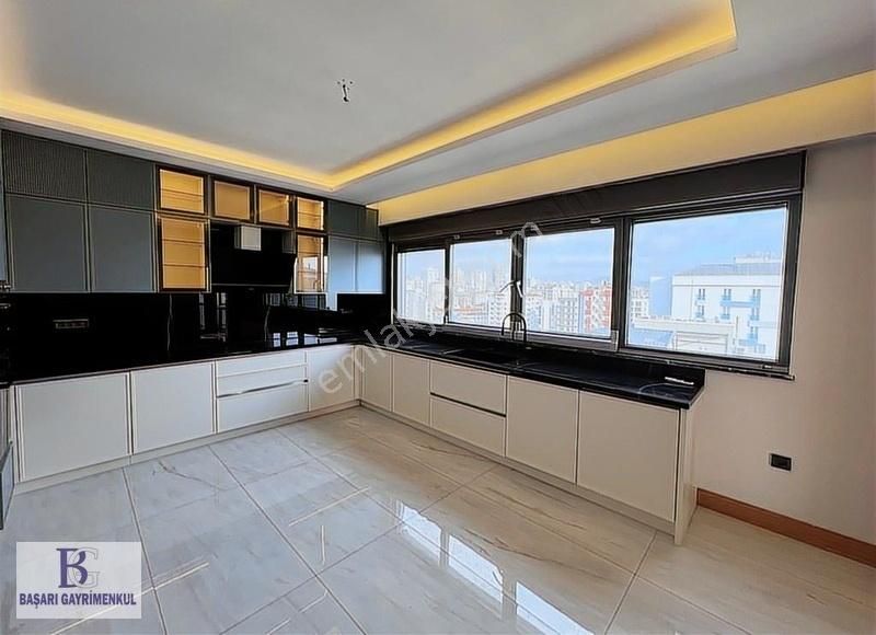 Başarıdan Sahilde Panoramik Kapanmaz Deniz Manzaralı 350 M2 Boş - Görsel 11