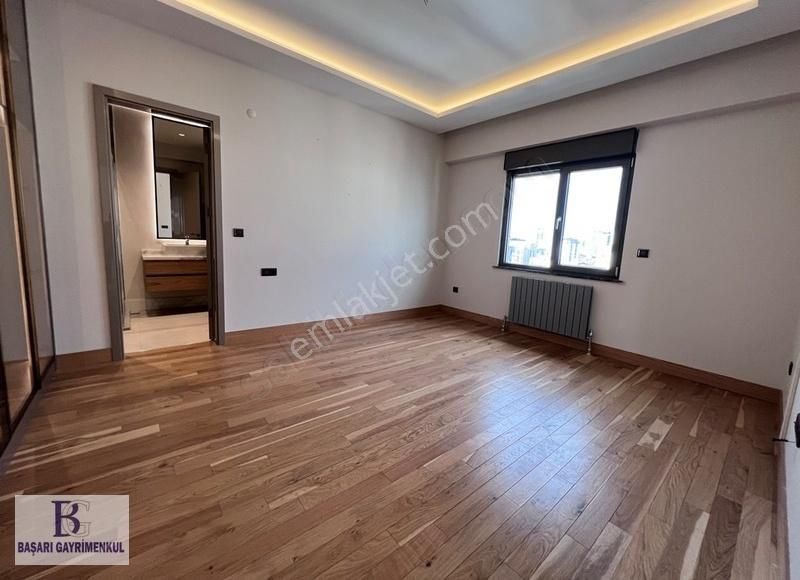 Başarıdan Sahilde Panoramik Kapanmaz Deniz Manzaralı 350 M2 Boş - Görsel 6