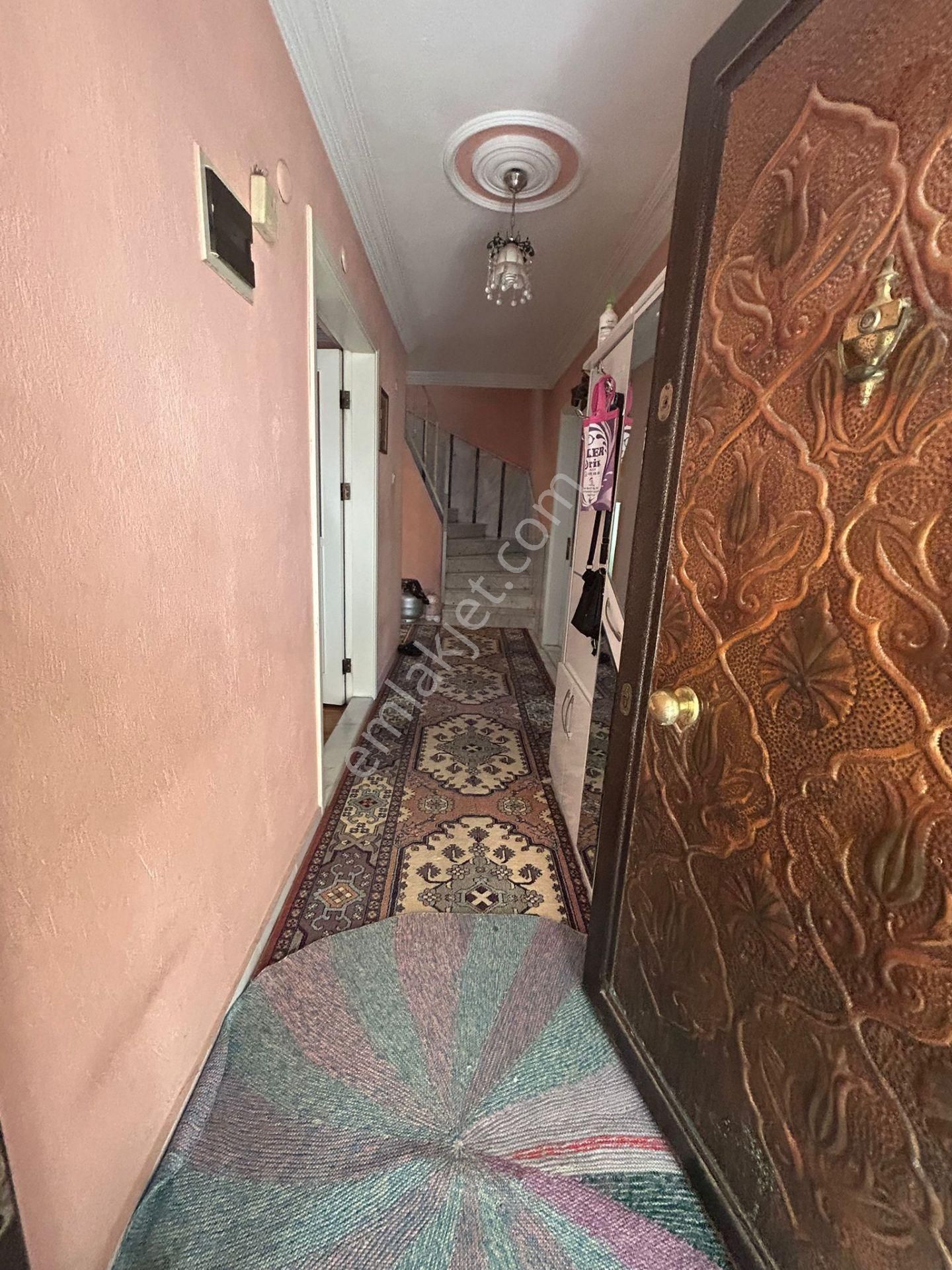 Yeşil Mahallede 4+1 Satılık Müstakil Bahçeli Dublex Bina - Görsel 7