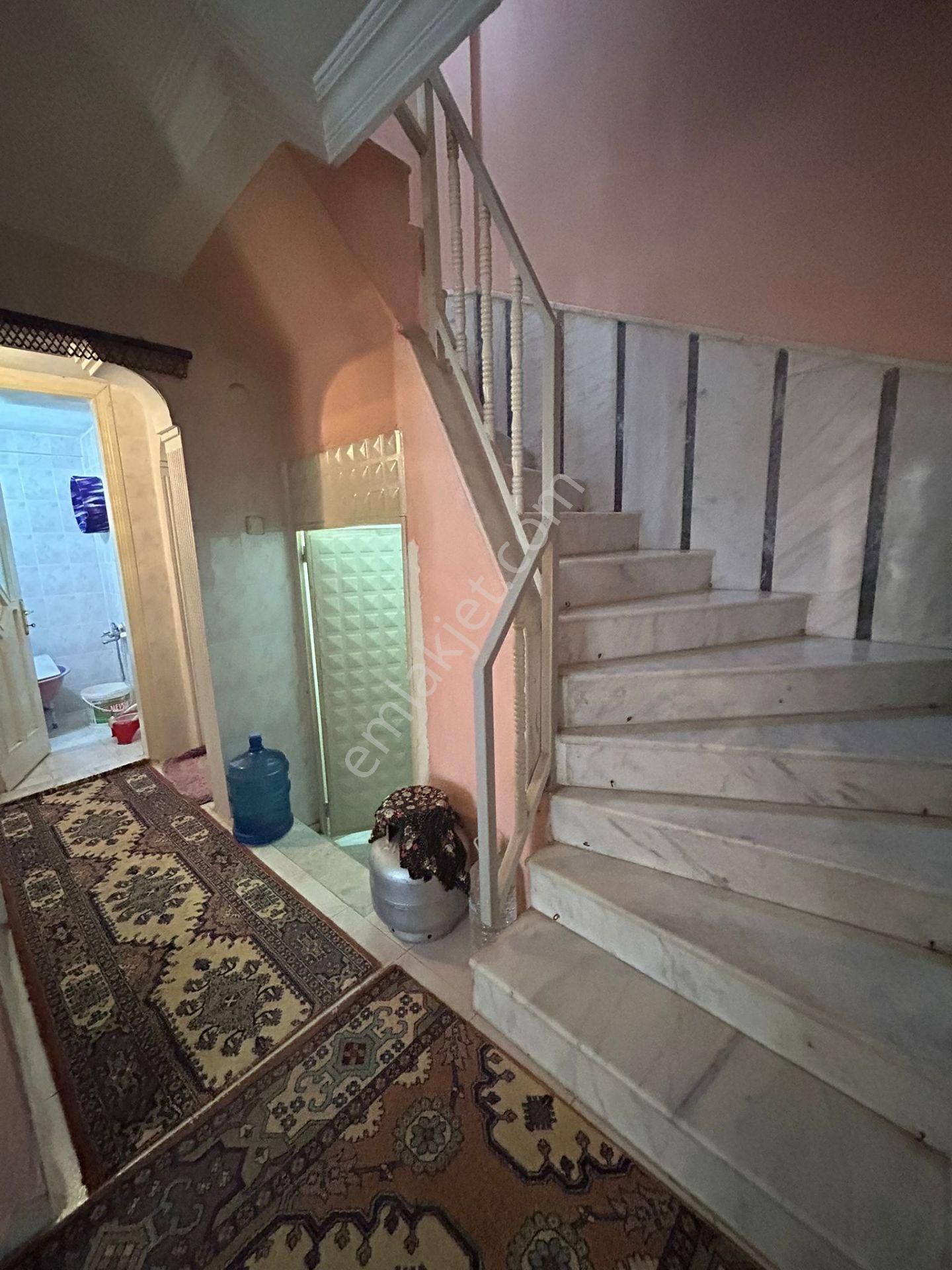 Yeşil Mahallede 4+1 Satılık Müstakil Bahçeli Dublex Bina - Görsel 15