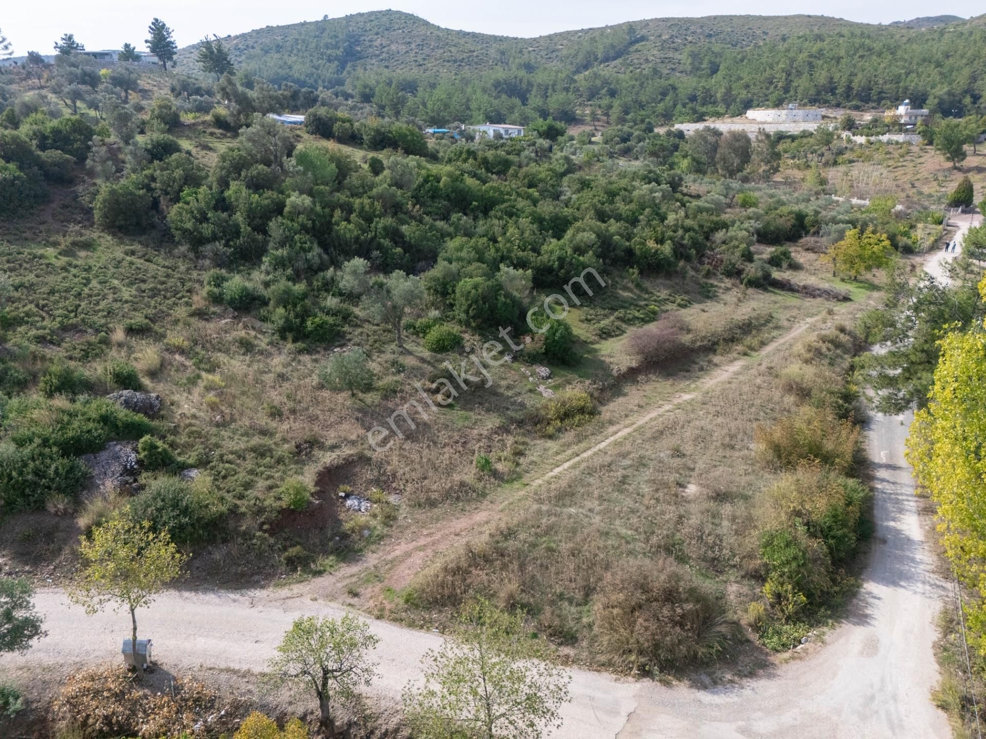 Menderes Yeniköy'de Asfalt Yola Cepheli, Tarım Ve Turizm Potansiyelli Satılık Arazi - Görsel 26