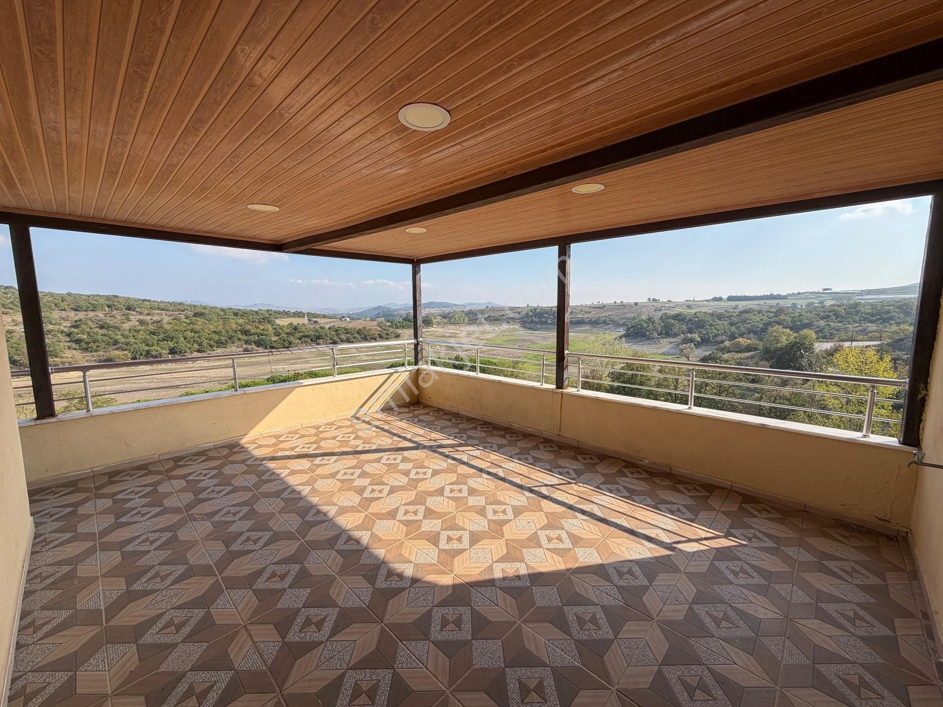 Balıkesir Davutlar'da Doğa Manzaralı Satılık Eşyalı Müstakil Ev - Görsel 26