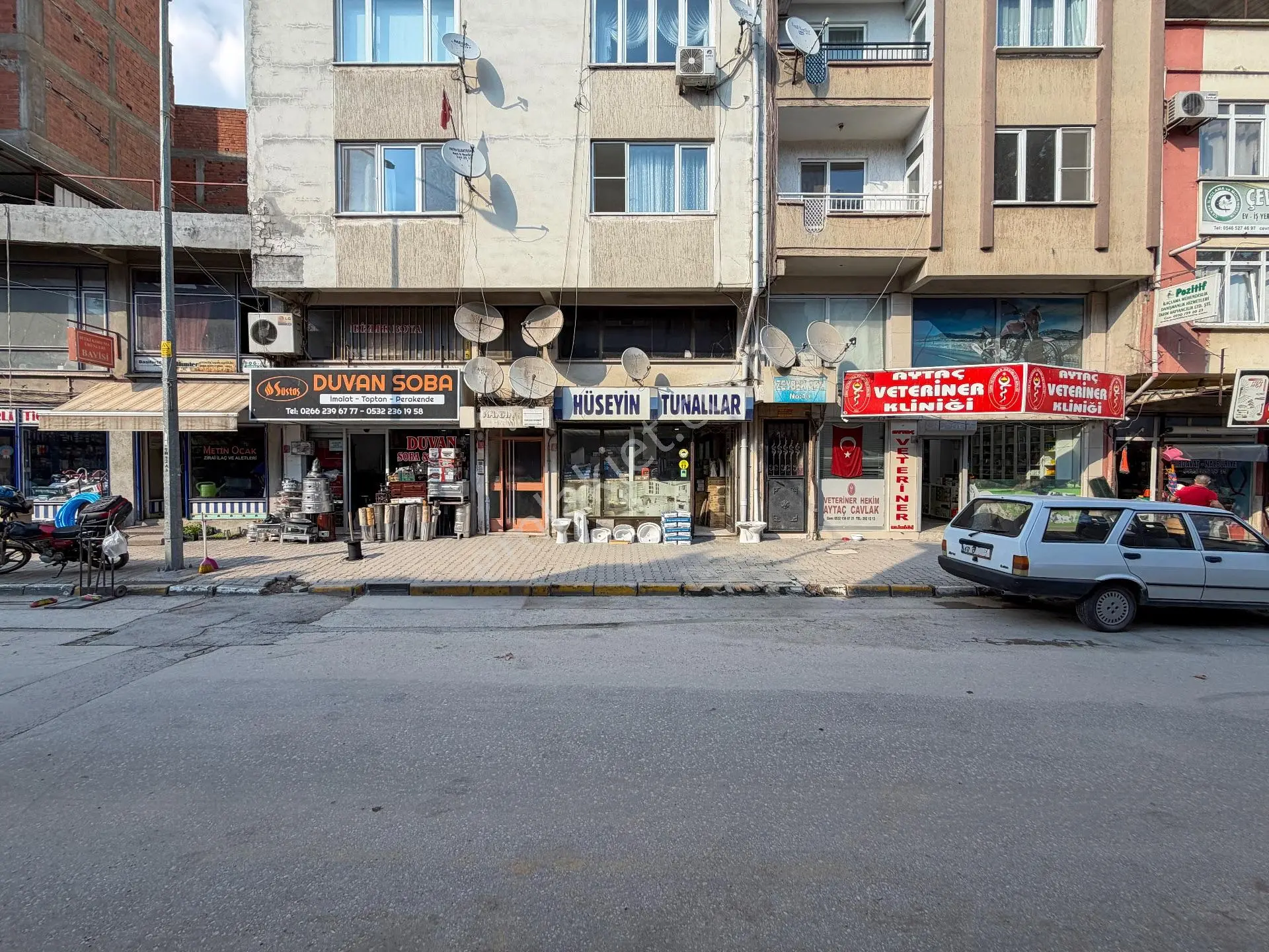 Balıkesir Karesi Ege Mah. Demirciler Cd. Satılık 3 Katlı Dükkan - Görsel 2