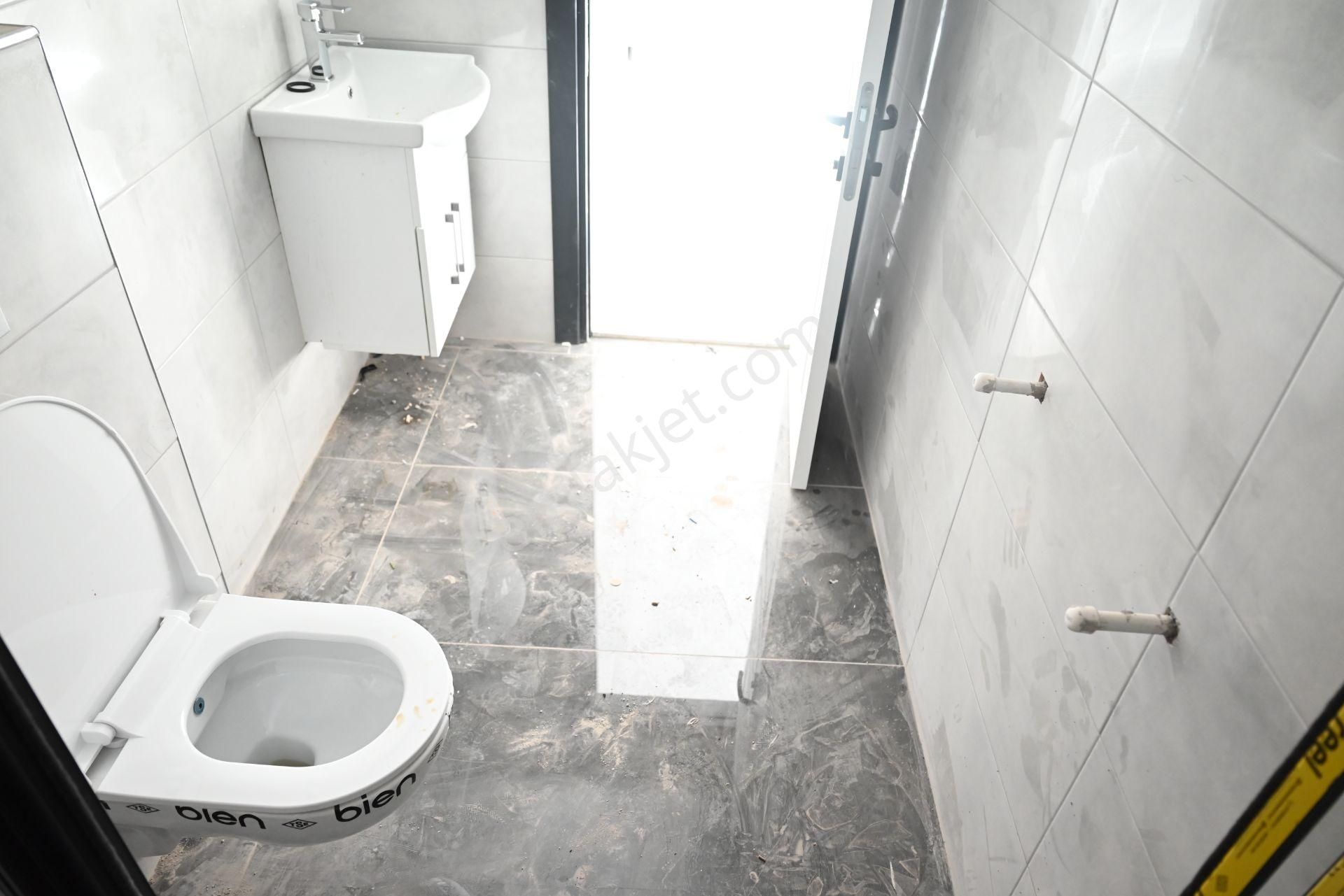 Mersin Üniversite Caddesi Baymar Market Civarı 2+1 Sıfır Satılık - Görsel 28