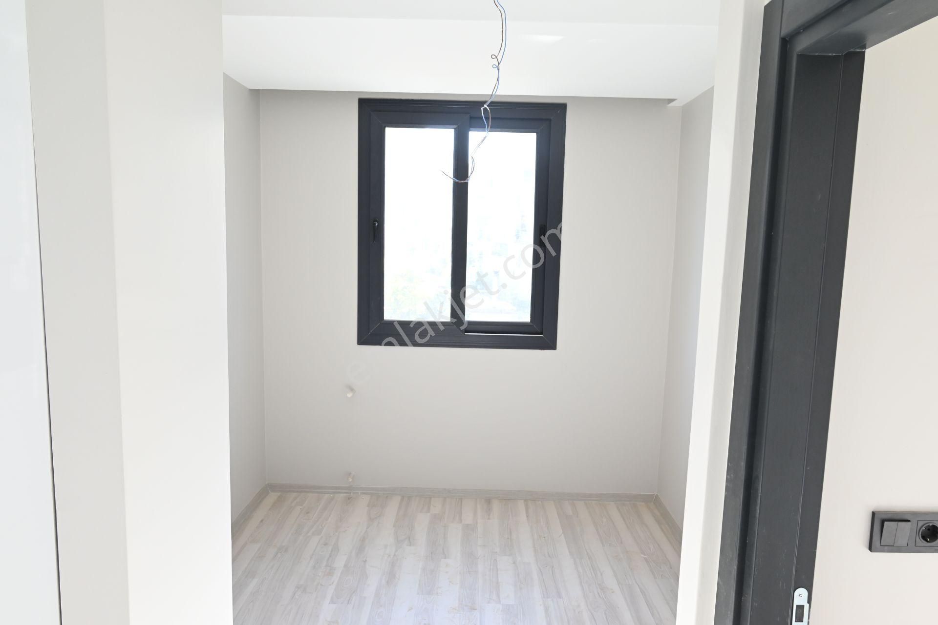 Mersin Üniversite Caddesi Baymar Market Civarı 2+1 Sıfır Satılık - Görsel 21