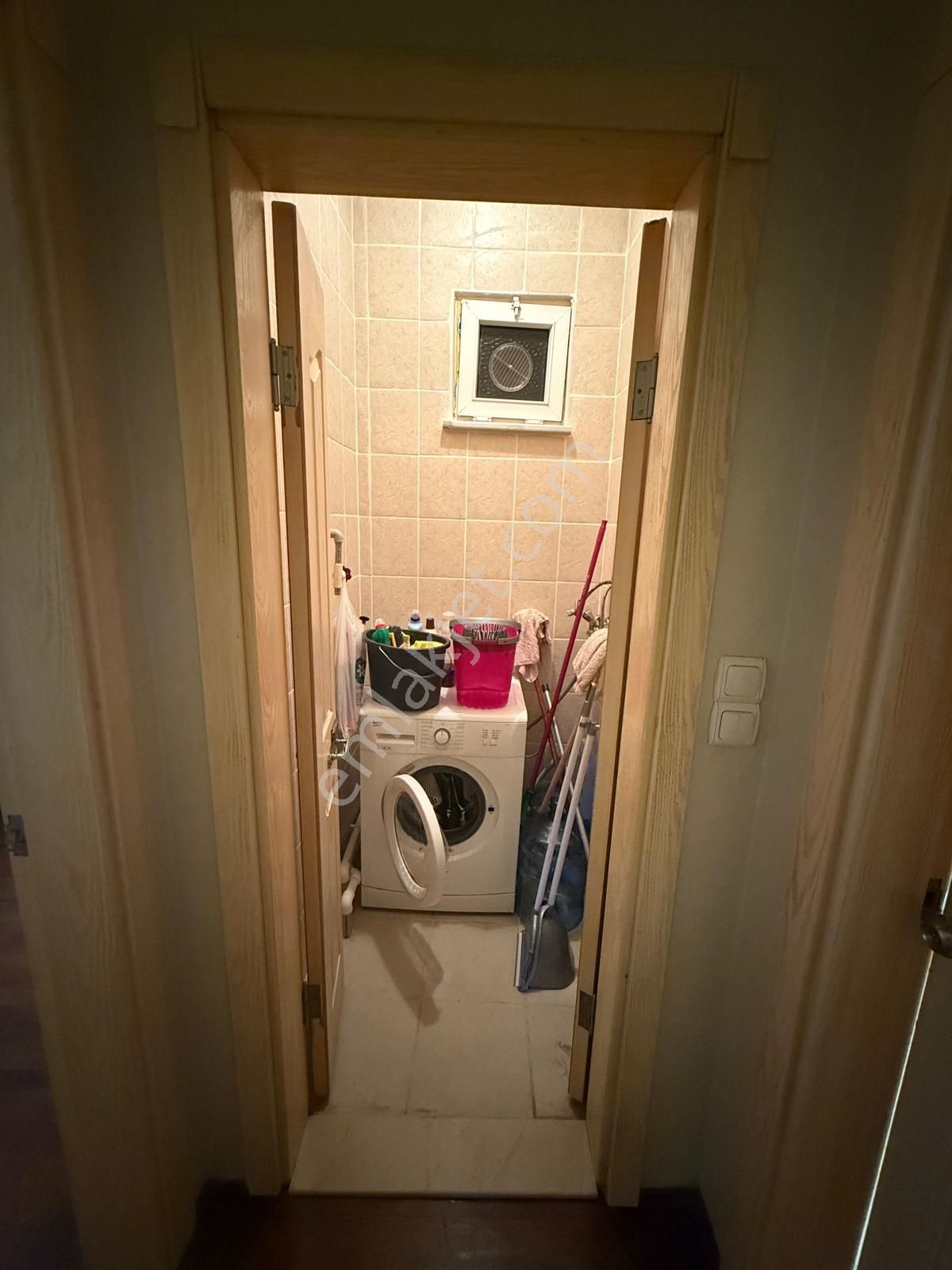 Delux'den Sahile Yürüme Mesafesinde Geniş Satılık 3+1 Daire - Görsel 12