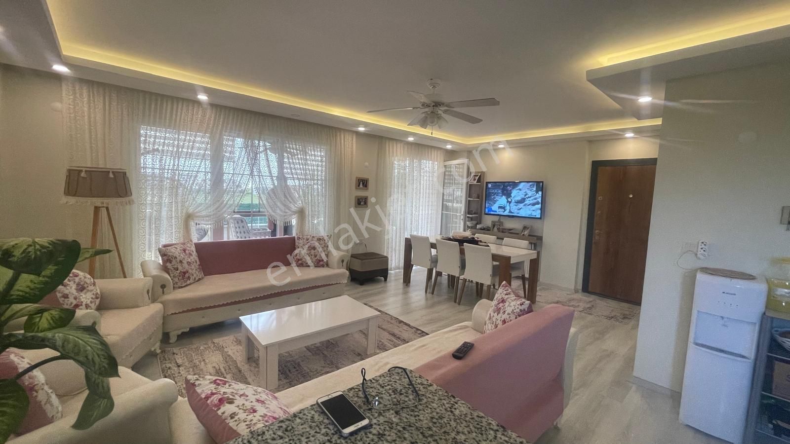 Marmaraereğlisi Yeniçiftlik'de 300m2 Arsa İçinde Müstakil 5+1 İskanlı Lüx Villa - Görsel 24