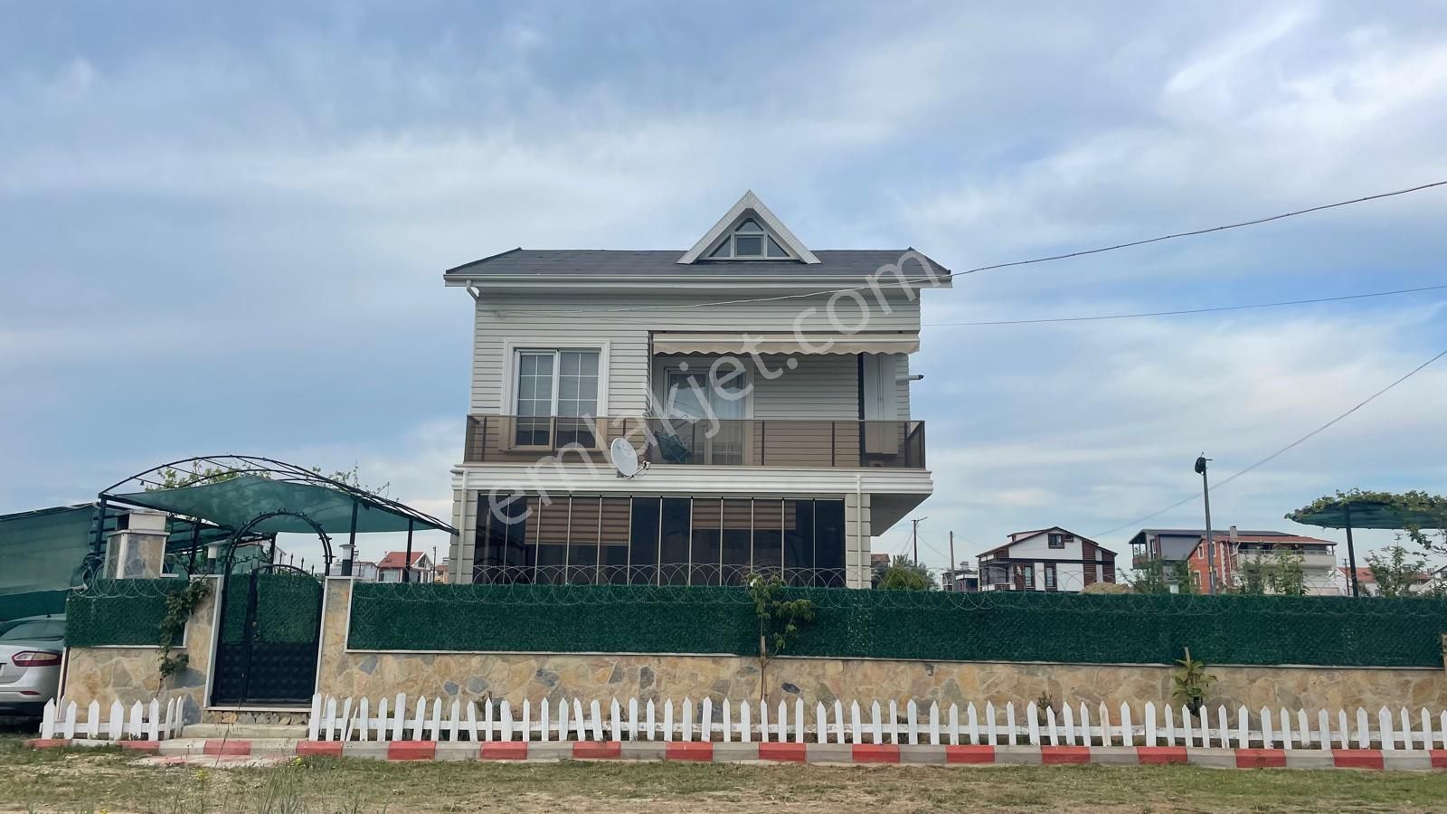 Marmaraereğlisi Yeniçiftlik'de 300m2 Arsa İçinde Müstakil 5+1 İskanlı Lüx Villa - Görsel 32