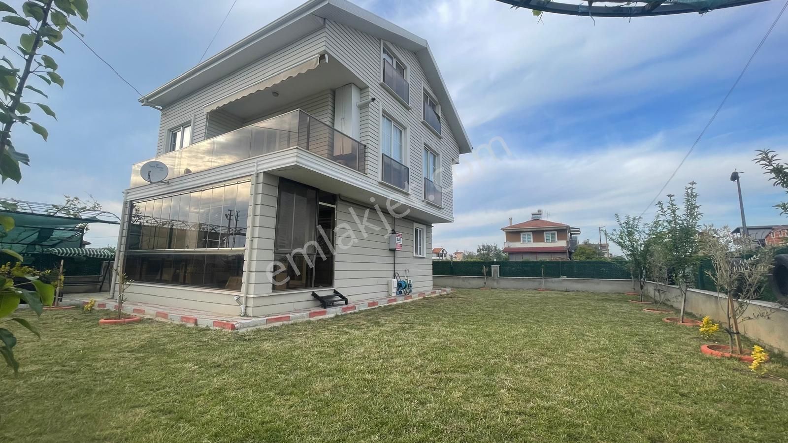 Marmaraereğlisi Yeniçiftlik'de 300m2 Arsa İçinde Müstakil 5+1 İskanlı Lüx Villa - Görsel 31