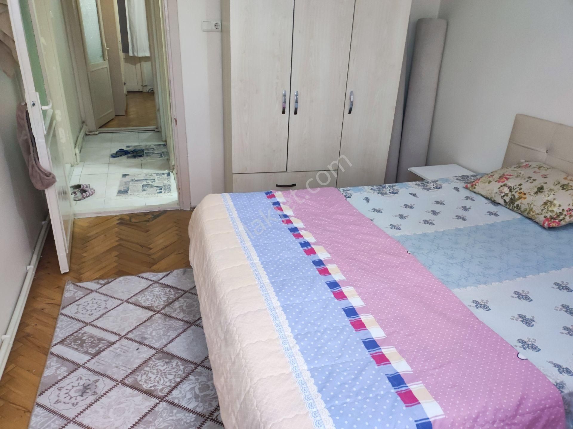 Hastanelere Yakın 3 Oda 1 Salon Kombili Kiracılı Krediye Uygun Daire - Görsel 16