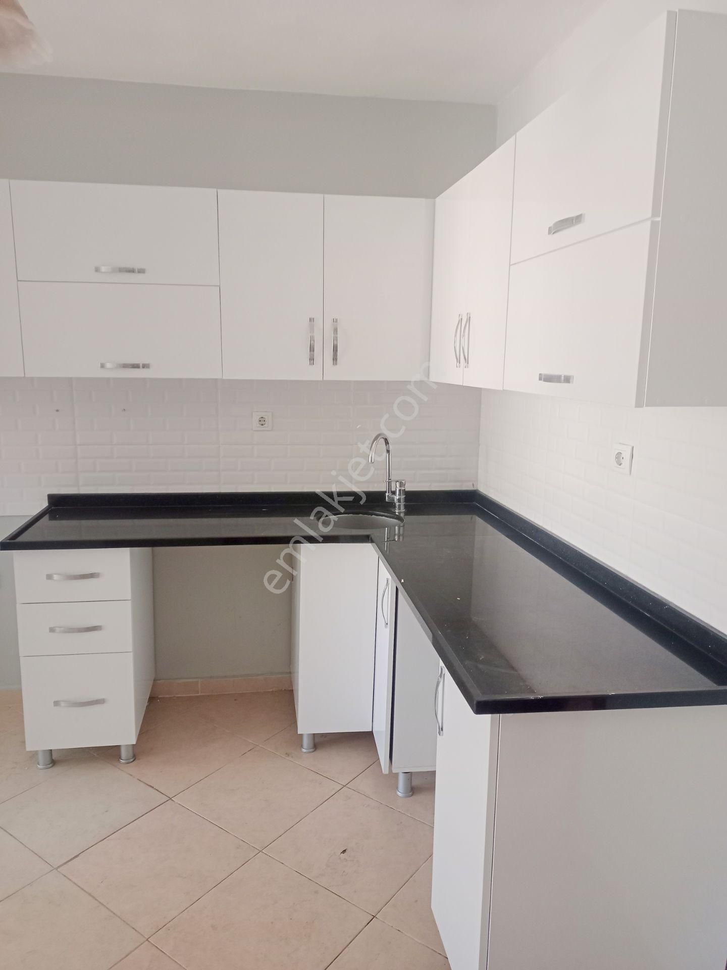 Lemas Emlak: Cumhuriyet Mah Kiralık 3+1 Daire - Görsel 12