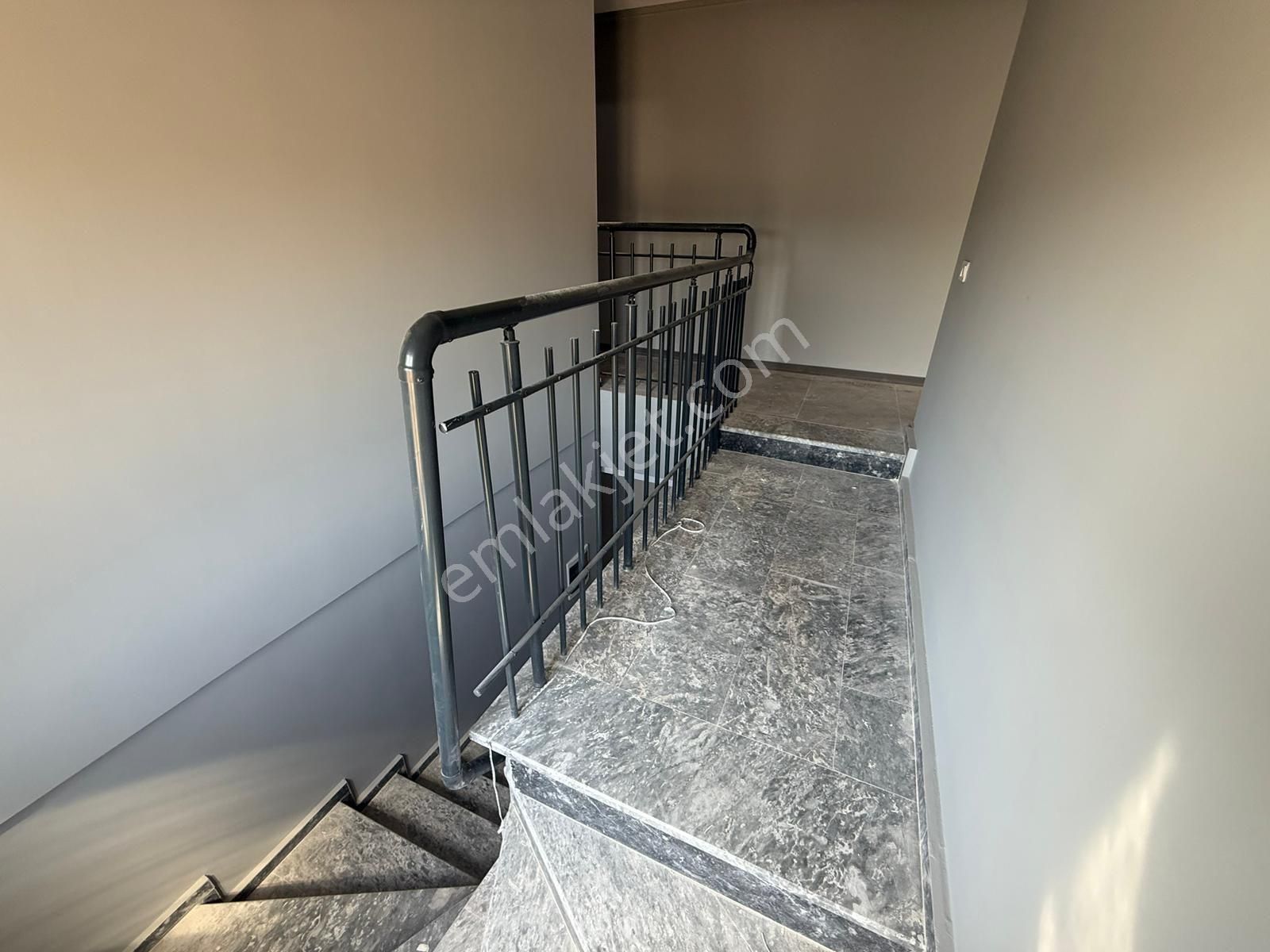 Ilıca 3+1 Satılık Daire - Görsel 11