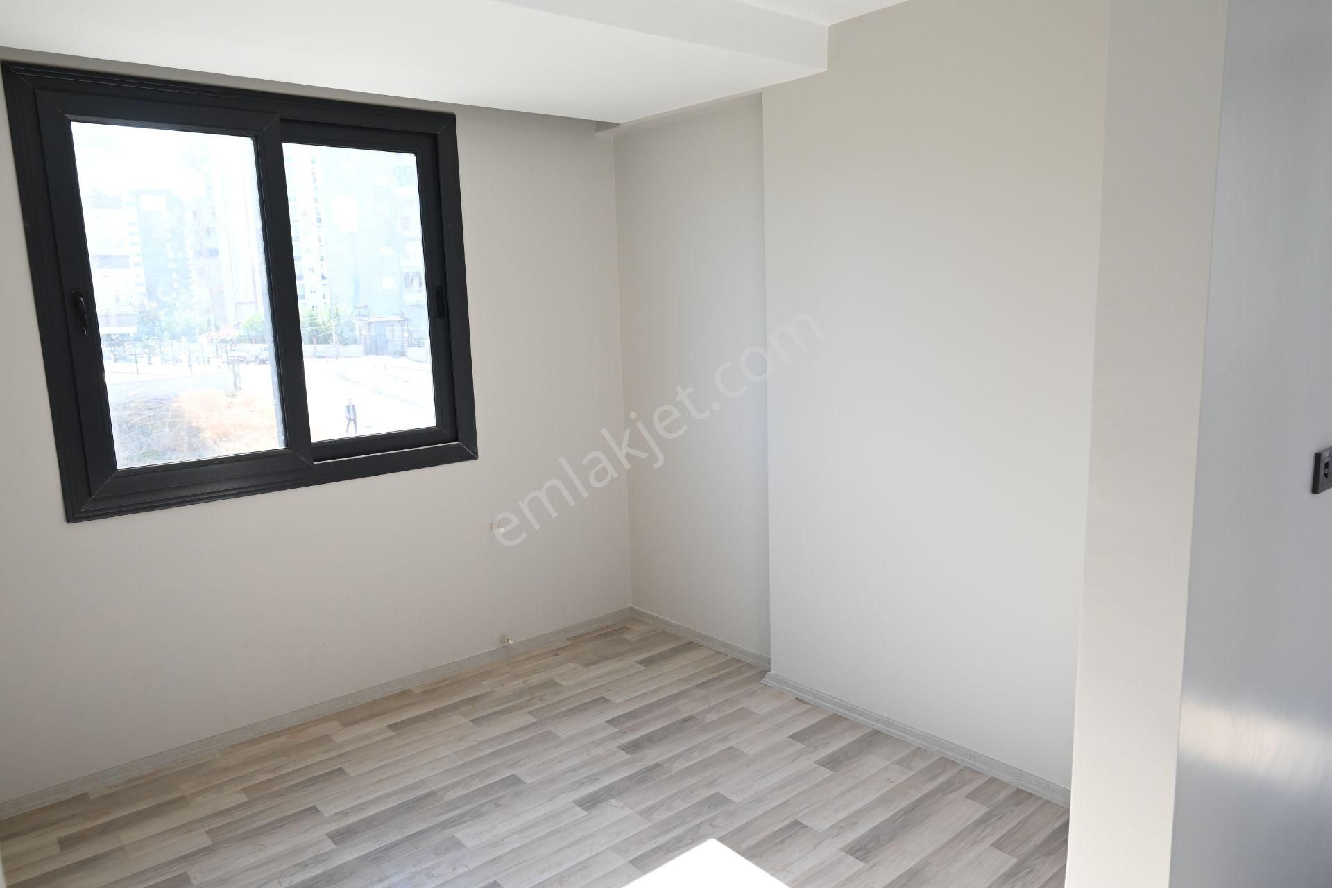 Mersin Üniversite Caddesine Çok Yakın Konumda 2+1 Sıfır Satılık - Görsel 28