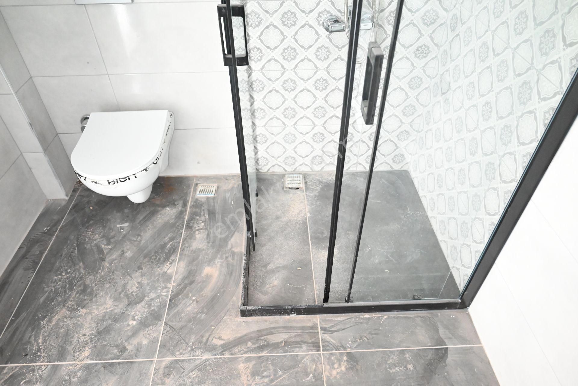 Mersin Üniversite Caddesine Çok Yakın Konumda 2+1 Sıfır Satılık - Görsel 36