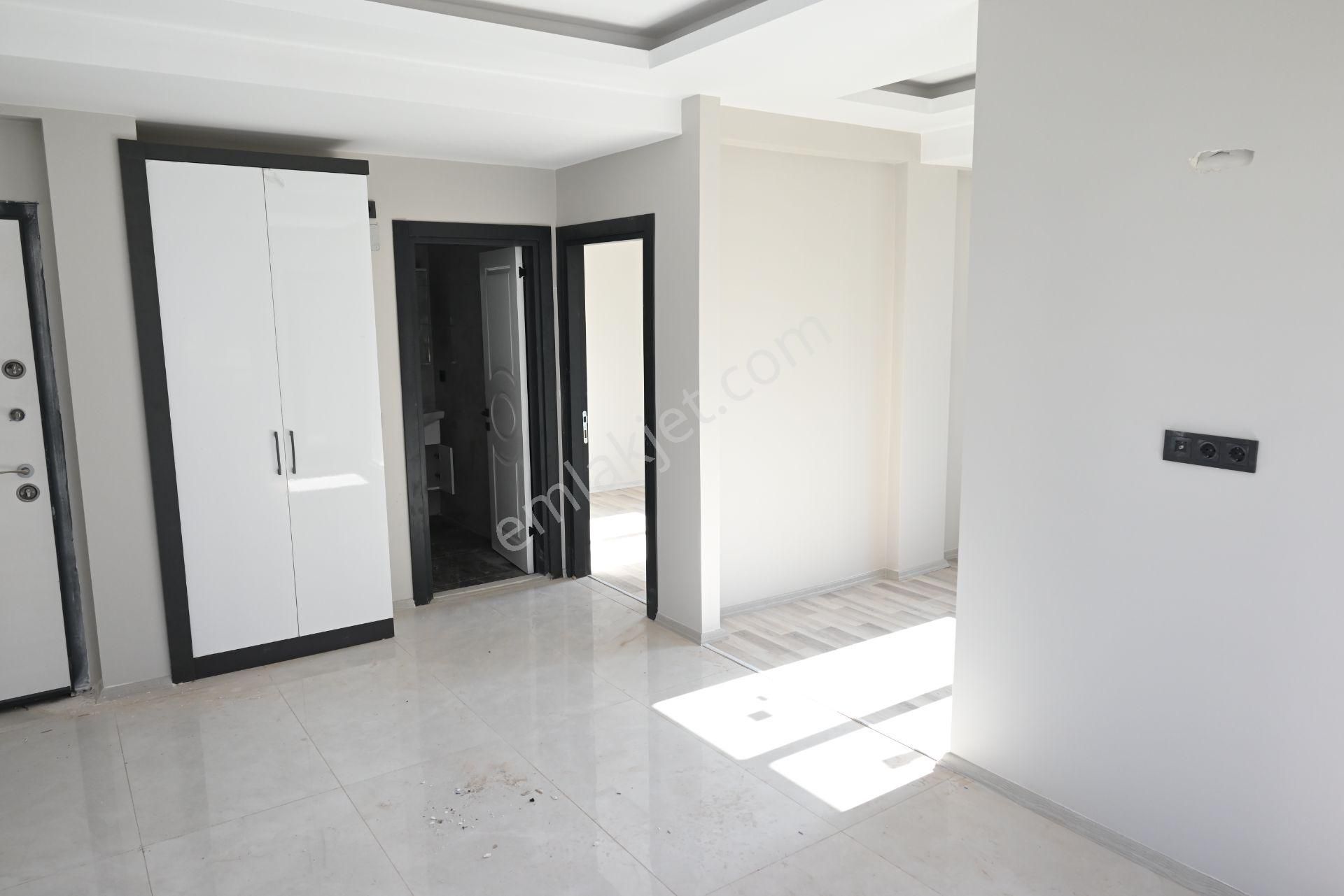 Mersin Üniversite Caddesine Çok Yakın Konumda 2+1 Sıfır Satılık - Görsel 12