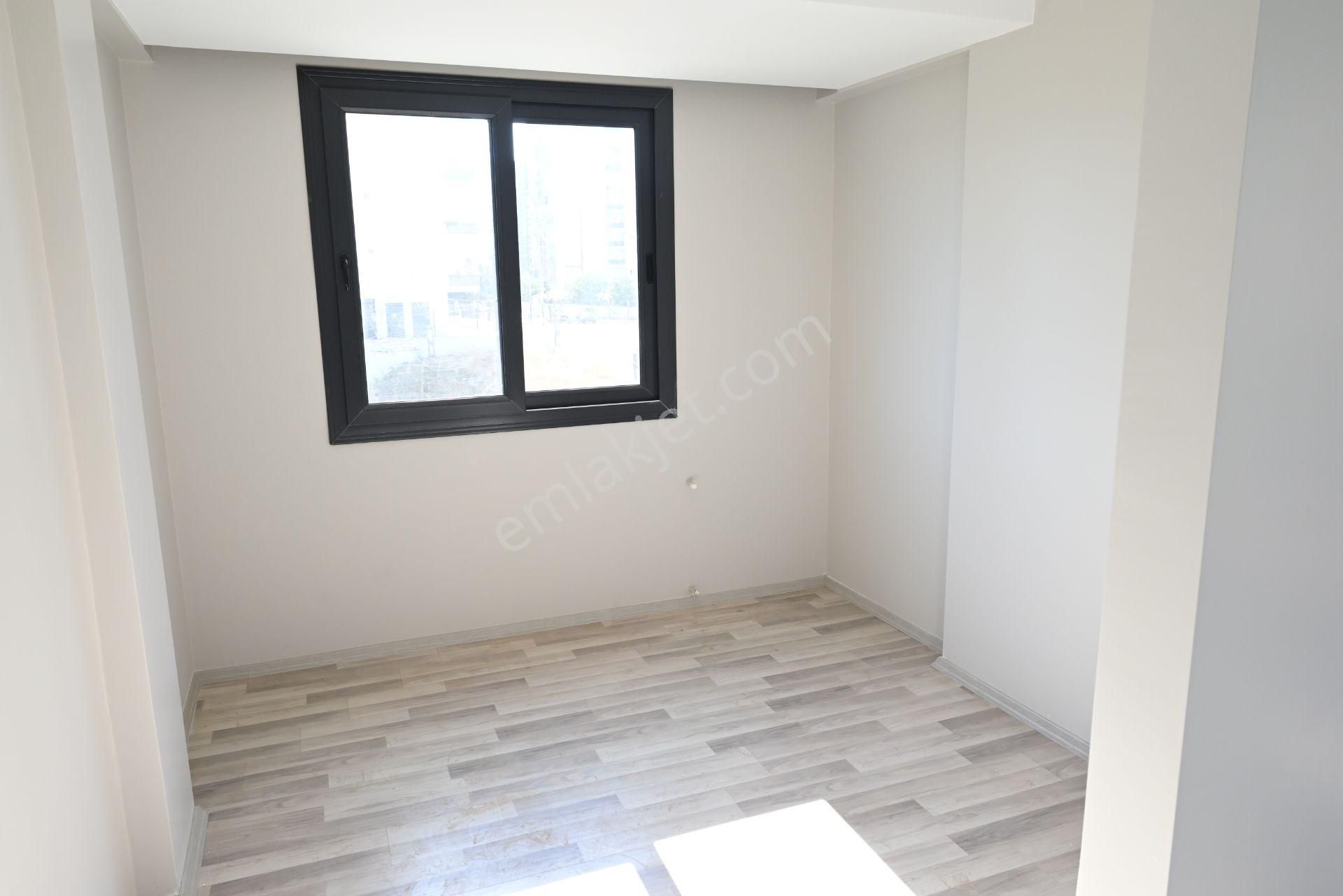 Mersin Üniversite Caddesine Çok Yakın Konumda 2+1 Sıfır Satılık - Görsel 27