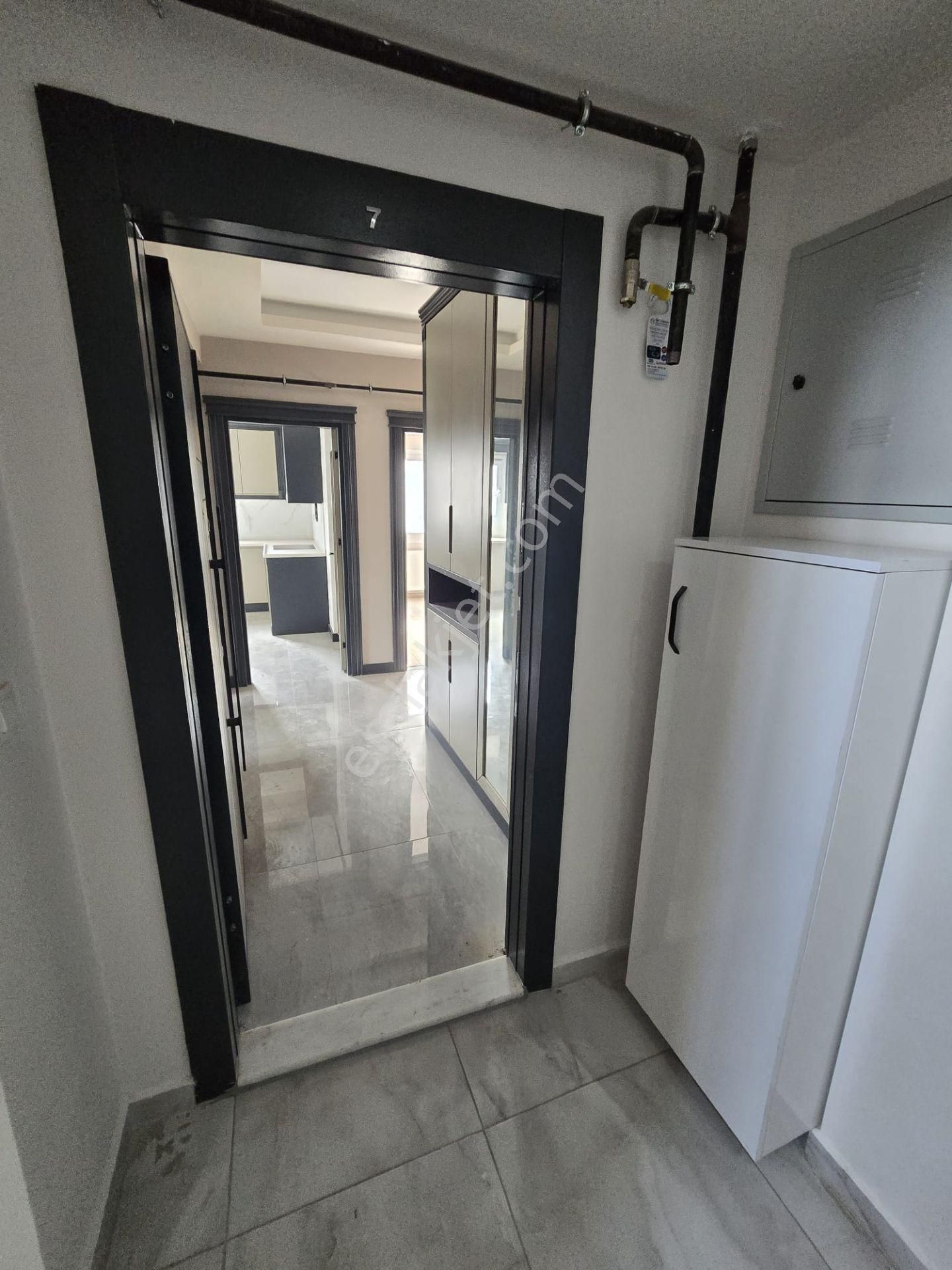 Mükkemmel Bir Fiyat İle Kuyulukta 5+1 Dublex Dairemiz Sizlerle - Görsel 3