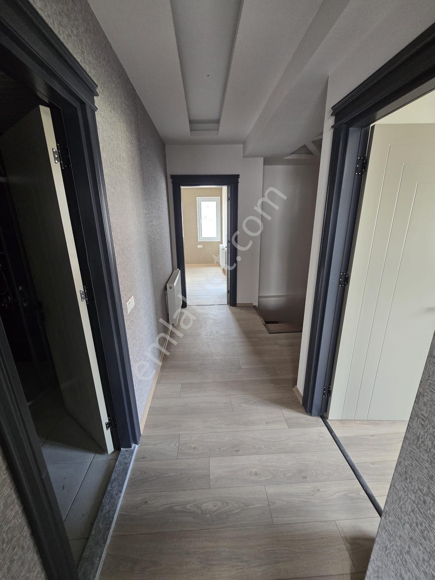 Mükkemmel Bir Fiyat İle Kuyulukta 5+1 Dublex Dairemiz Sizlerle - Görsel 11