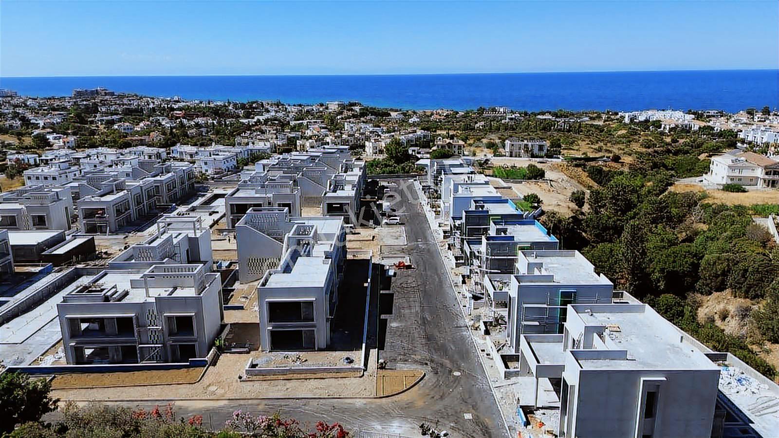 Kıbrıs Girne Alsancak'ta Mediterra Projesi 2+1 Lüks Bahçe Katı - Görsel 8