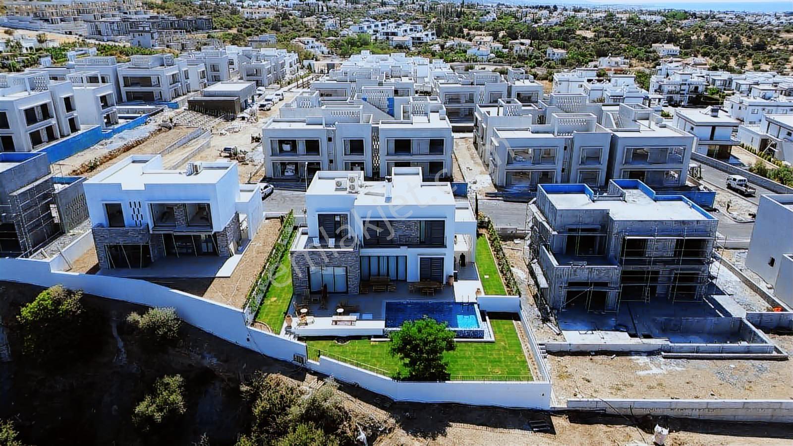 Kıbrıs Girne Alsancak'ta Mediterra Projesi 2+1 Lüks Bahçe Katı - Görsel 22