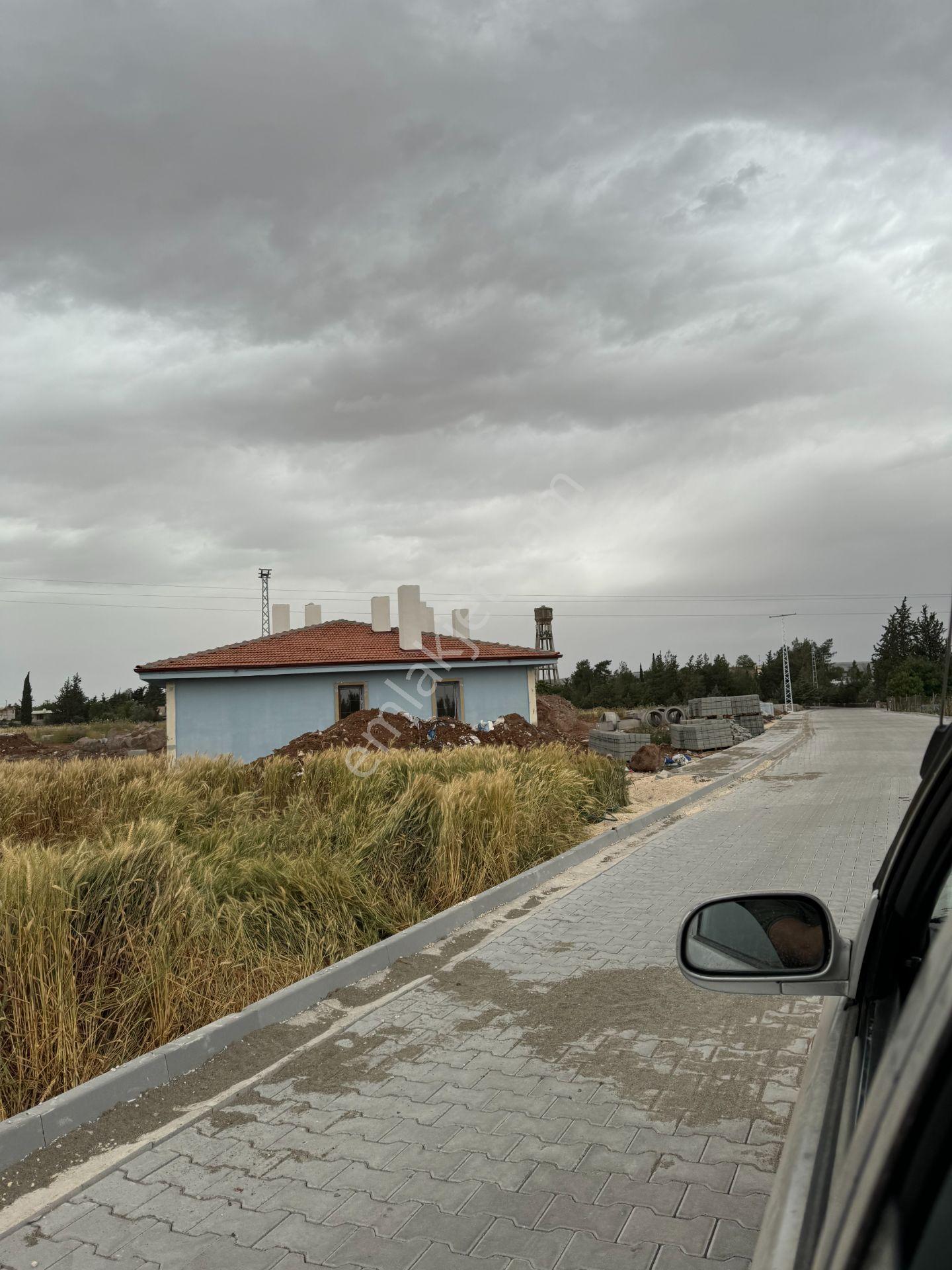 Kilis Yavuzluda Satlık Çevreyolu Üzeri Evlik Arazi 4618 Metre - Görsel 2