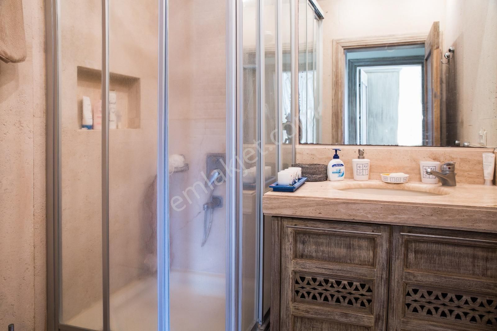 Türkbükünde Özel Havuzlu, Deniz Manzaralı Lüks Villa! - Görsel 23