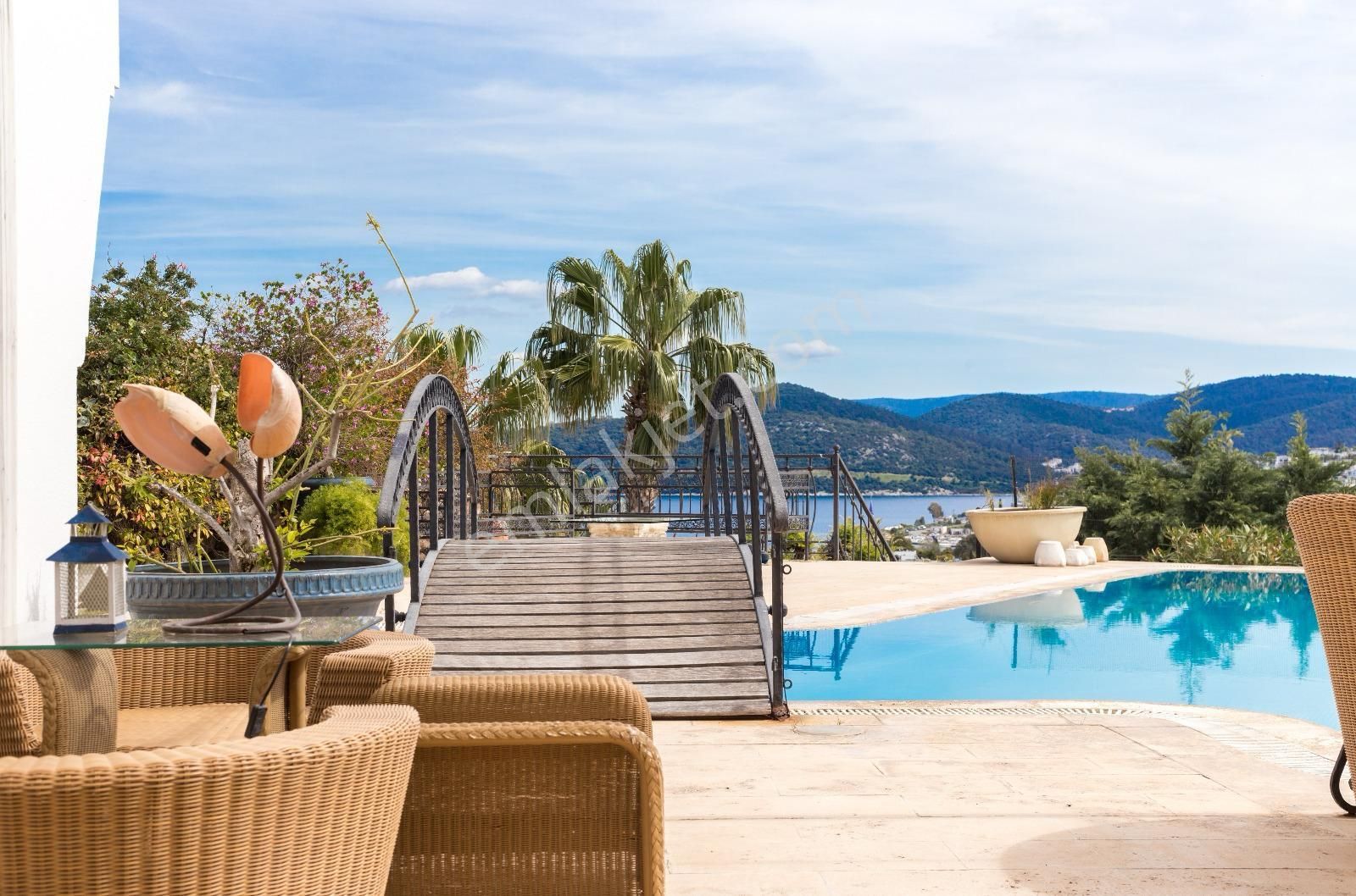 Türkbükünde Özel Havuzlu, Deniz Manzaralı Lüks Villa! - Görsel 25