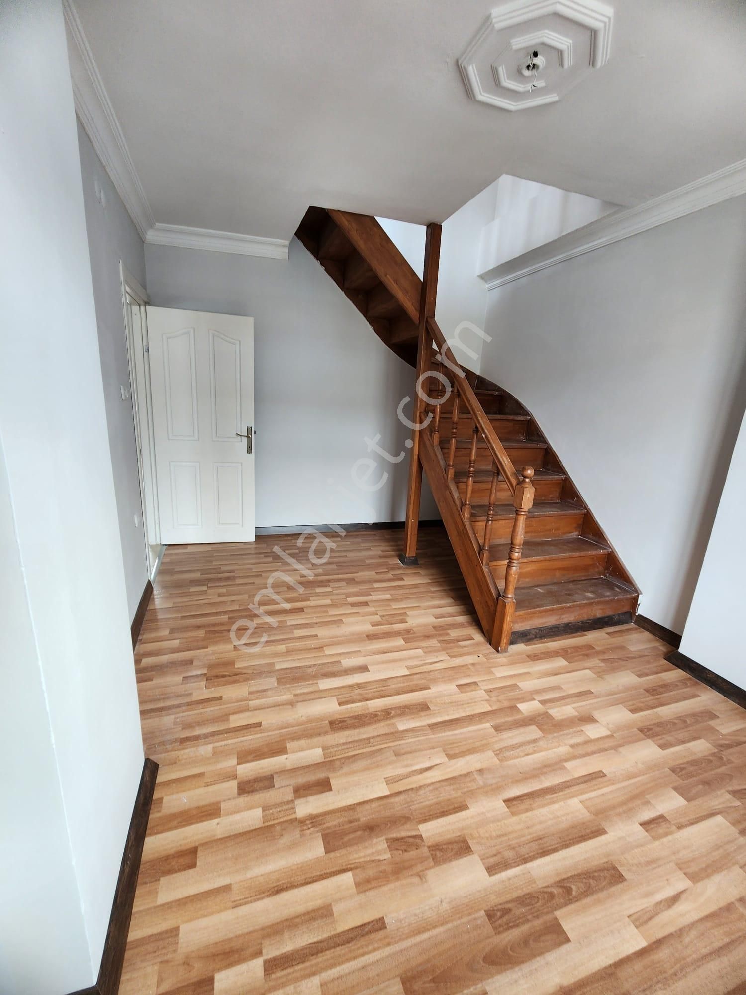 Küçükköy Poligon Caddesine Yakın Satılık Dubleks Daire - Görsel 11