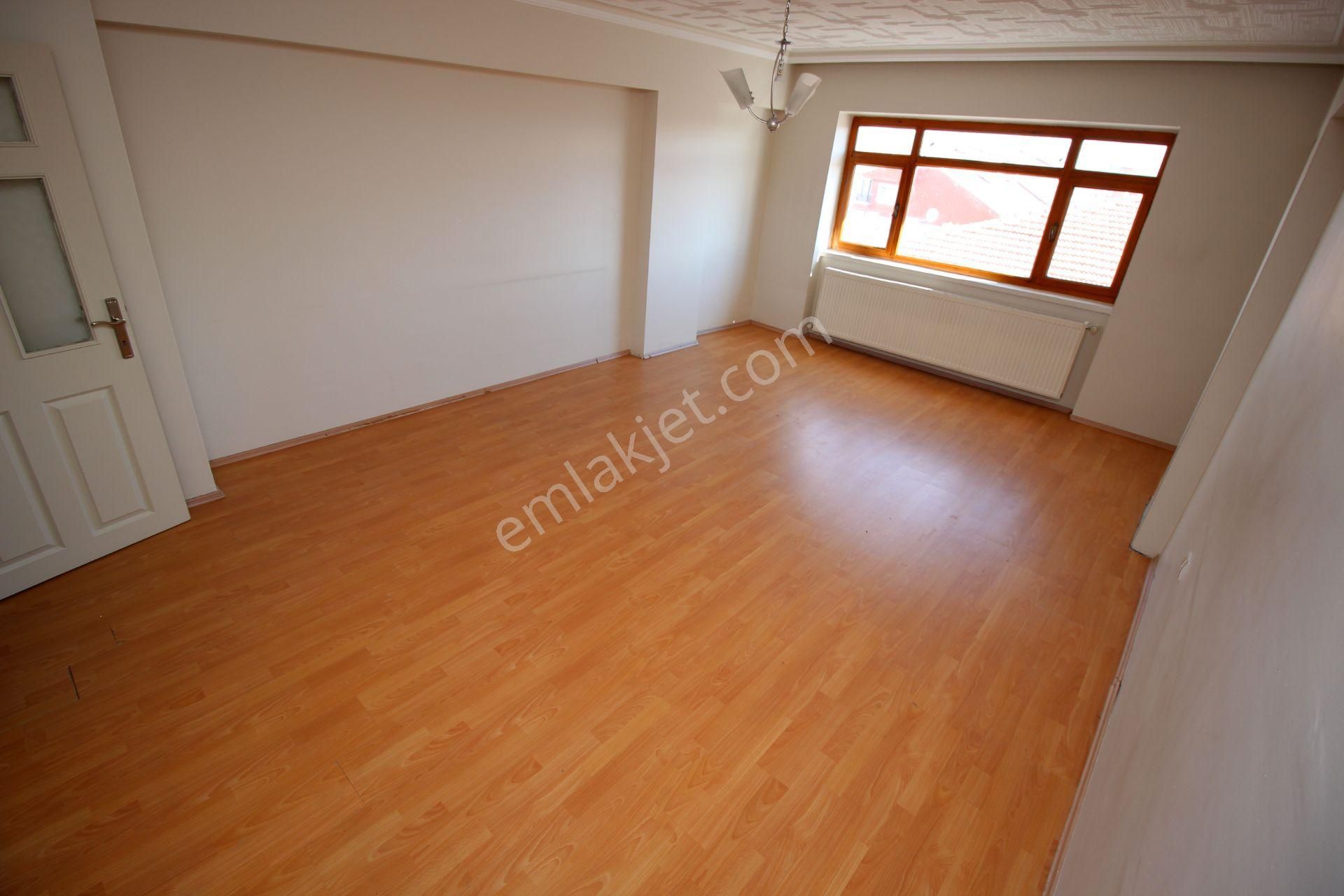 Emre Emlak'tan Elvan'da Katta Çift Balkonlu 3+1 Satılık Daire - Görsel 6