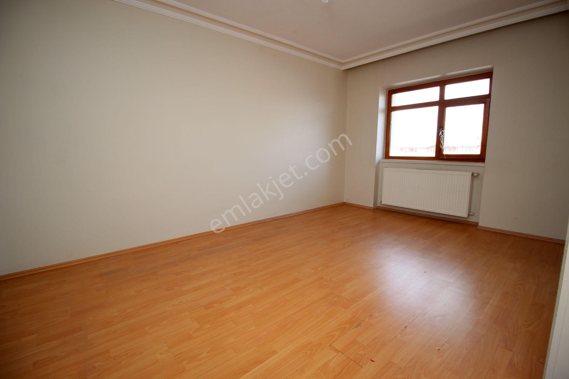 Emre Emlak'tan Elvan'da Katta Çift Balkonlu 3+1 Satılık Daire - Görsel 9