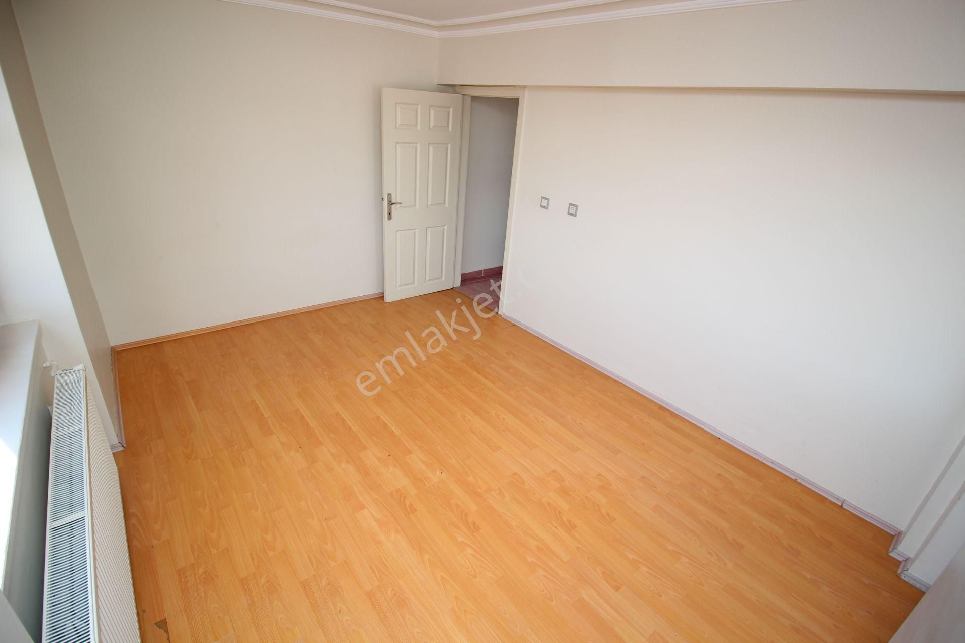 Emre Emlak'tan Elvan'da Katta Çift Balkonlu 3+1 Satılık Daire - Görsel 14