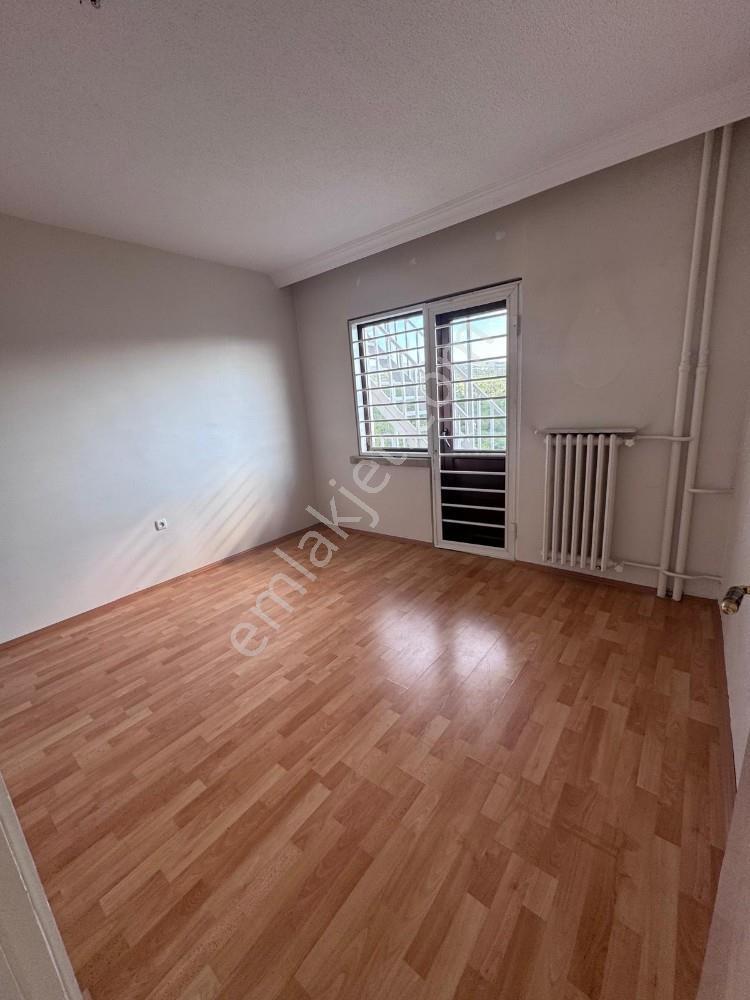 Turyaptan Çiğdemde İçinde Boş Kiracısız Satılık Daire - Görsel 18