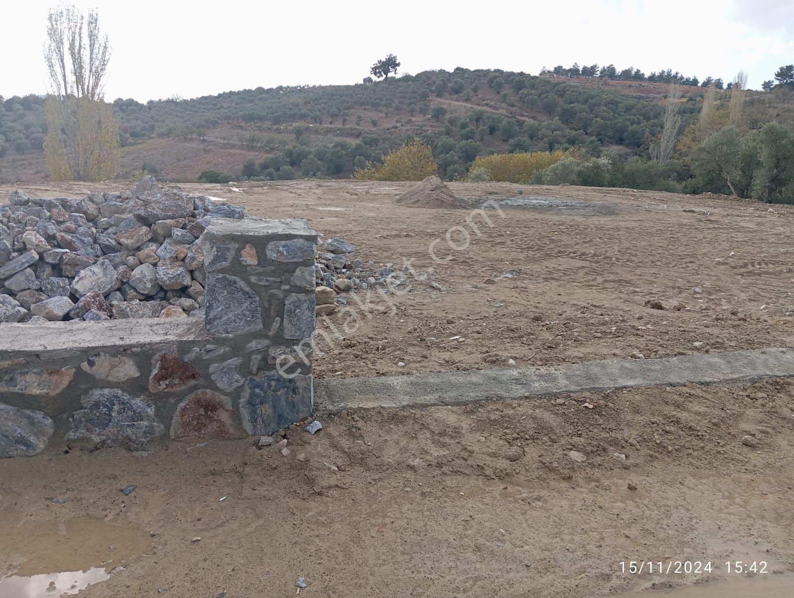 Kuşadası Çınar Köyü Anayoluna Sıfır Müstakil Parsel 1.645 M2 Satılık Tarla - Görsel 12