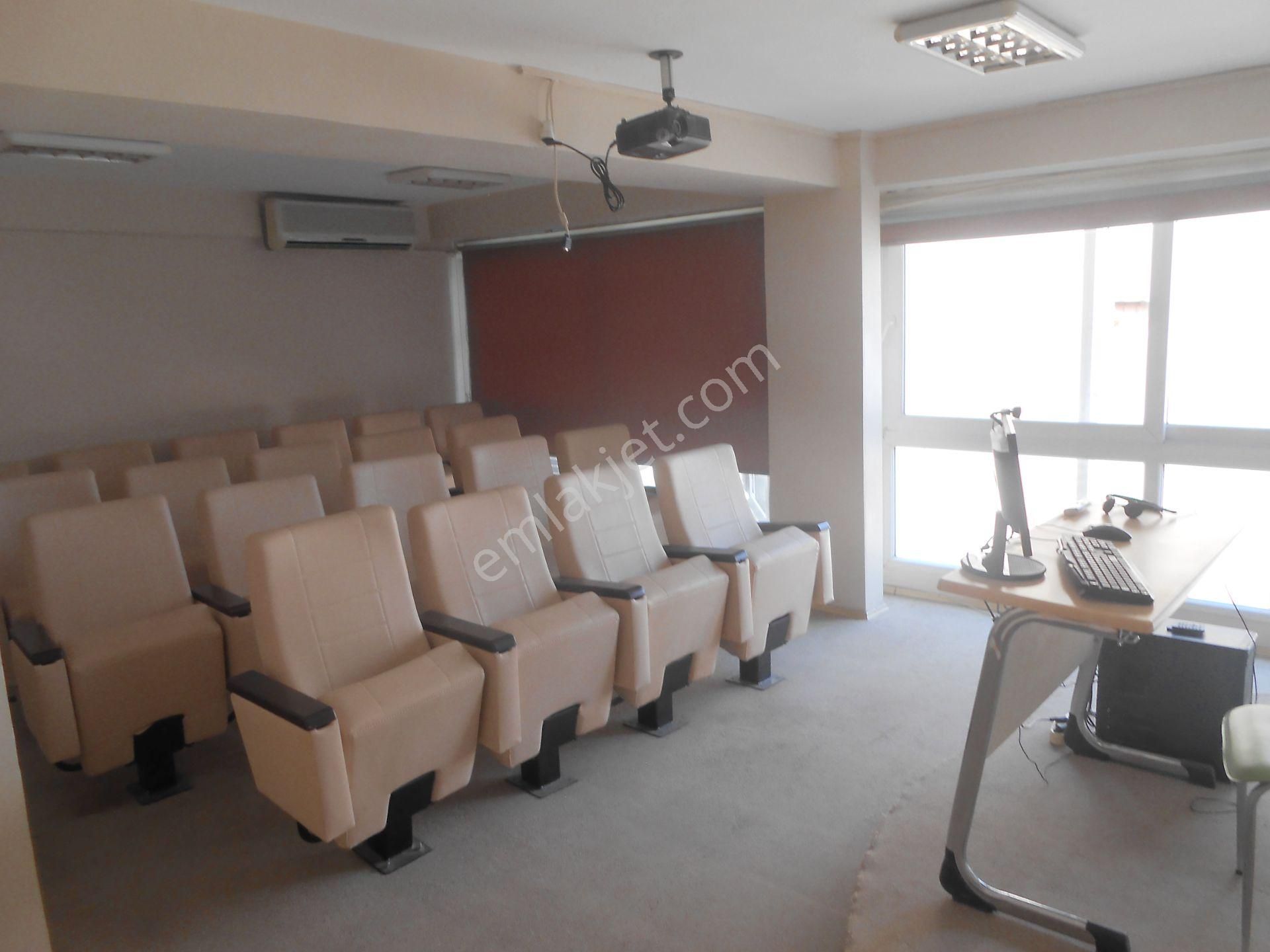 Konak’ın Kalbinde, Deniz Manzaralı 25 M² Kdv Avantajlı Hazır Ofis - Görsel 21