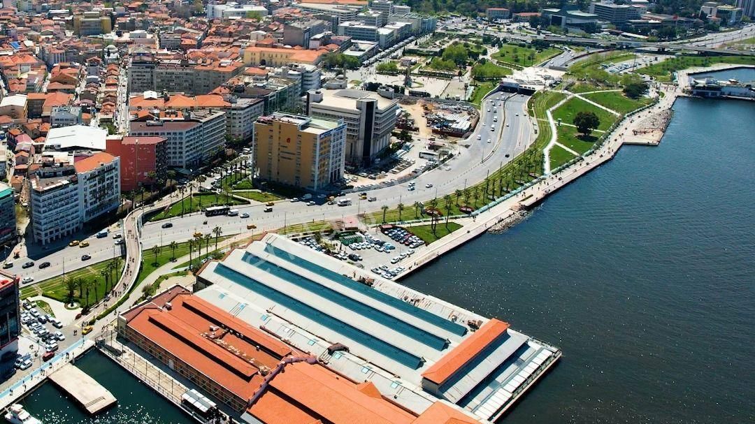 Konak’ın Kalbinde, Deniz Manzaralı 25 M² Kdv Avantajlı Hazır Ofis - Görsel 3