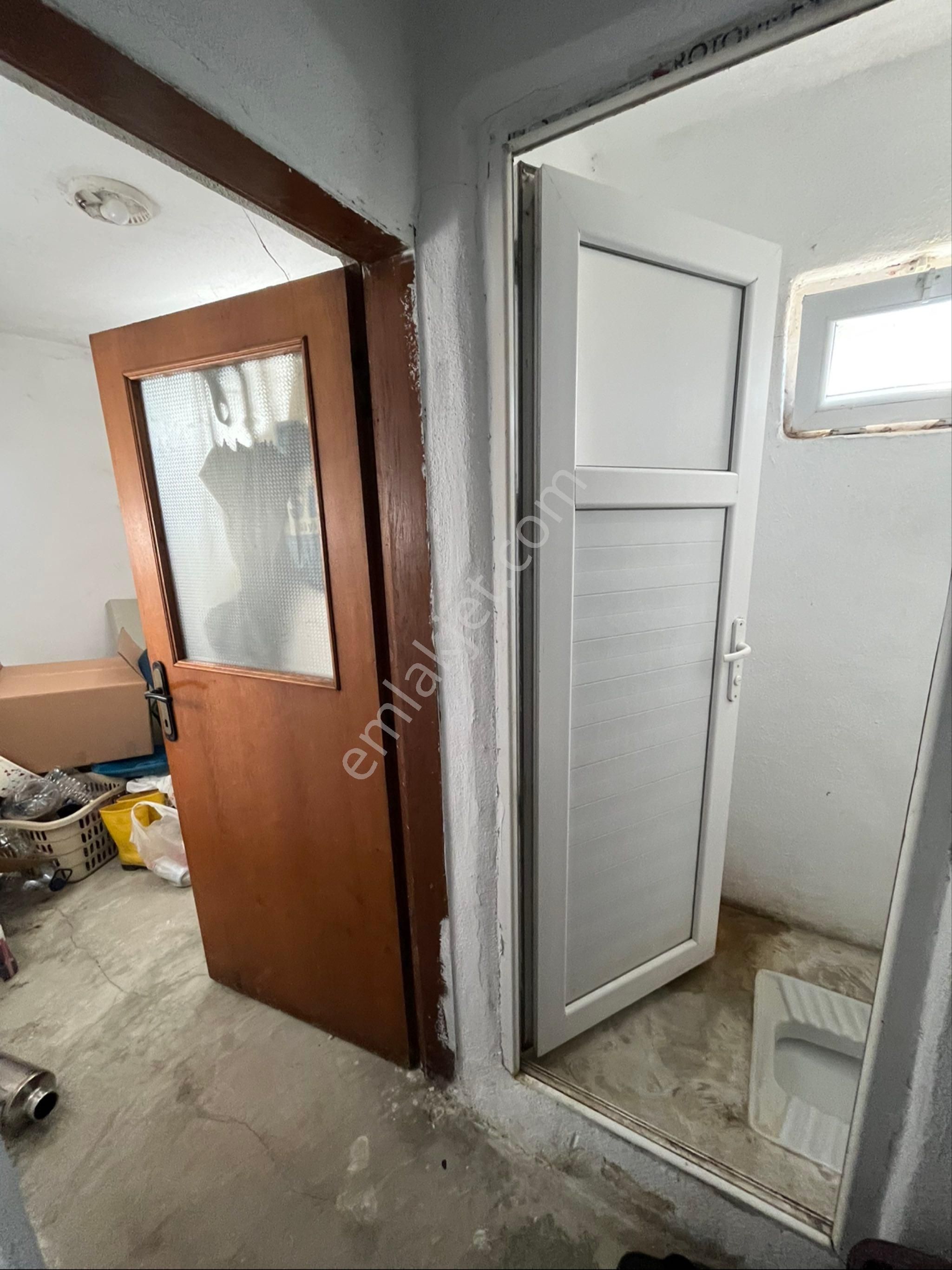 İnegöl Deydinler’de Asfalta Sıfır Müstakil Çiftlik – Besihane Ve Tarla - Görsel 14